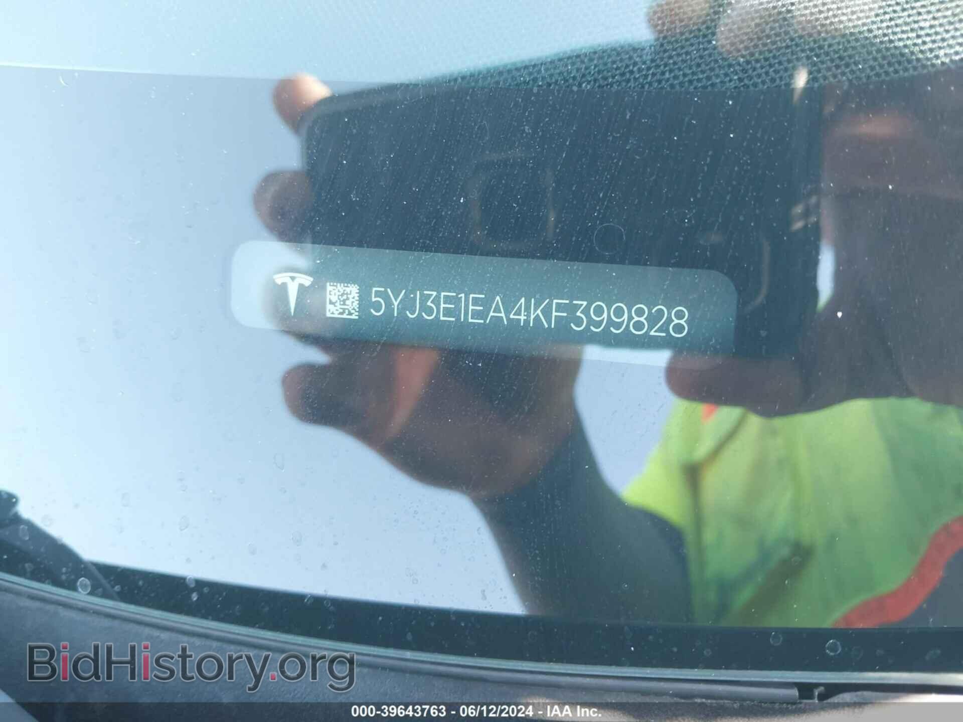 2019 TESLA MODEL 3 - VIN: 5YJ3E1EA4KF399828 - Фото 9