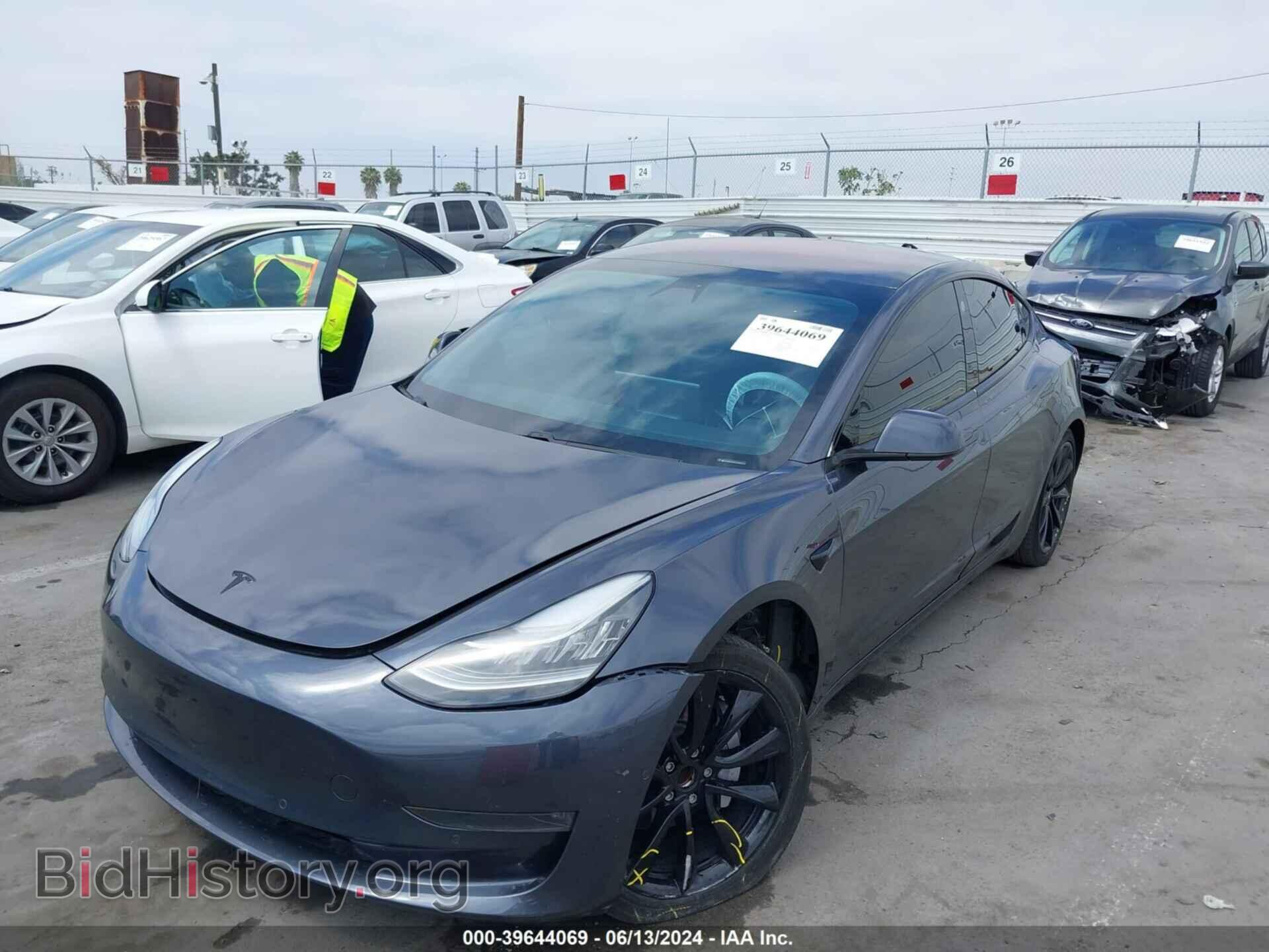 2018 TESLA MODEL 3 - VIN: 5YJ3E1EA0JF009533 - Фото 2