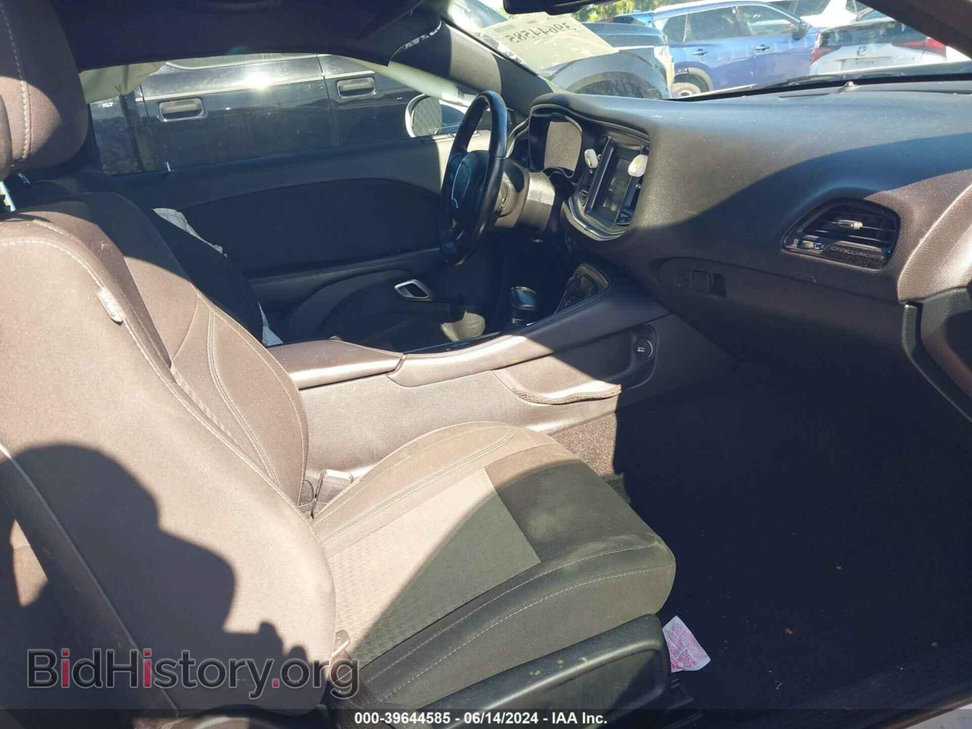 2019 DODGE CHALLENGER - VIN: 2C3CDZAG4KH739585 - Photo 5