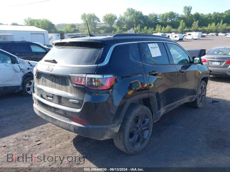 2022 Jeep COMPASS (VIN 3C4NJDFB6NT125551) — фото 4 из 16