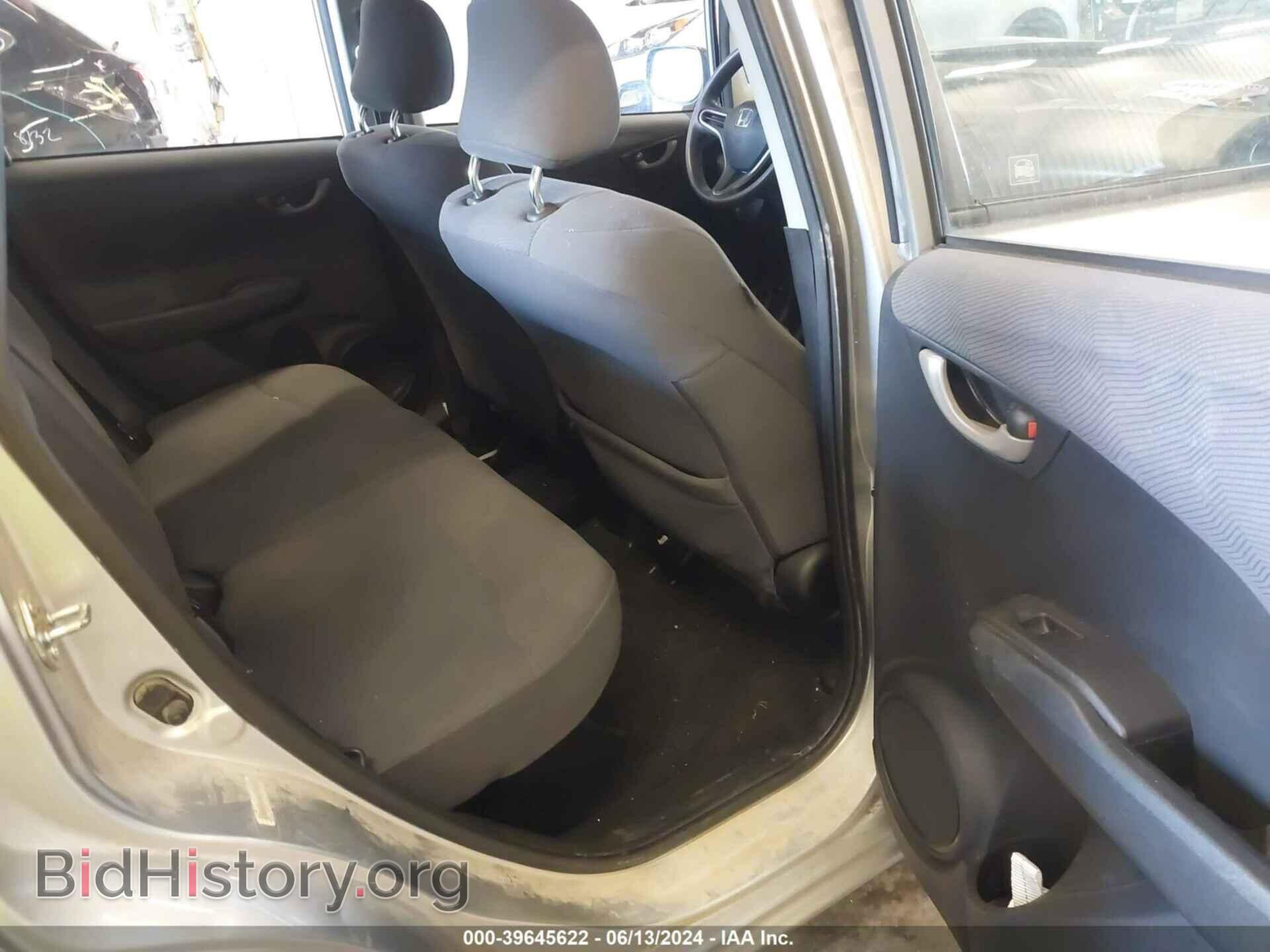 2011 HONDA FIT - VIN: JHMGE8H39BC028697 - Фото 8