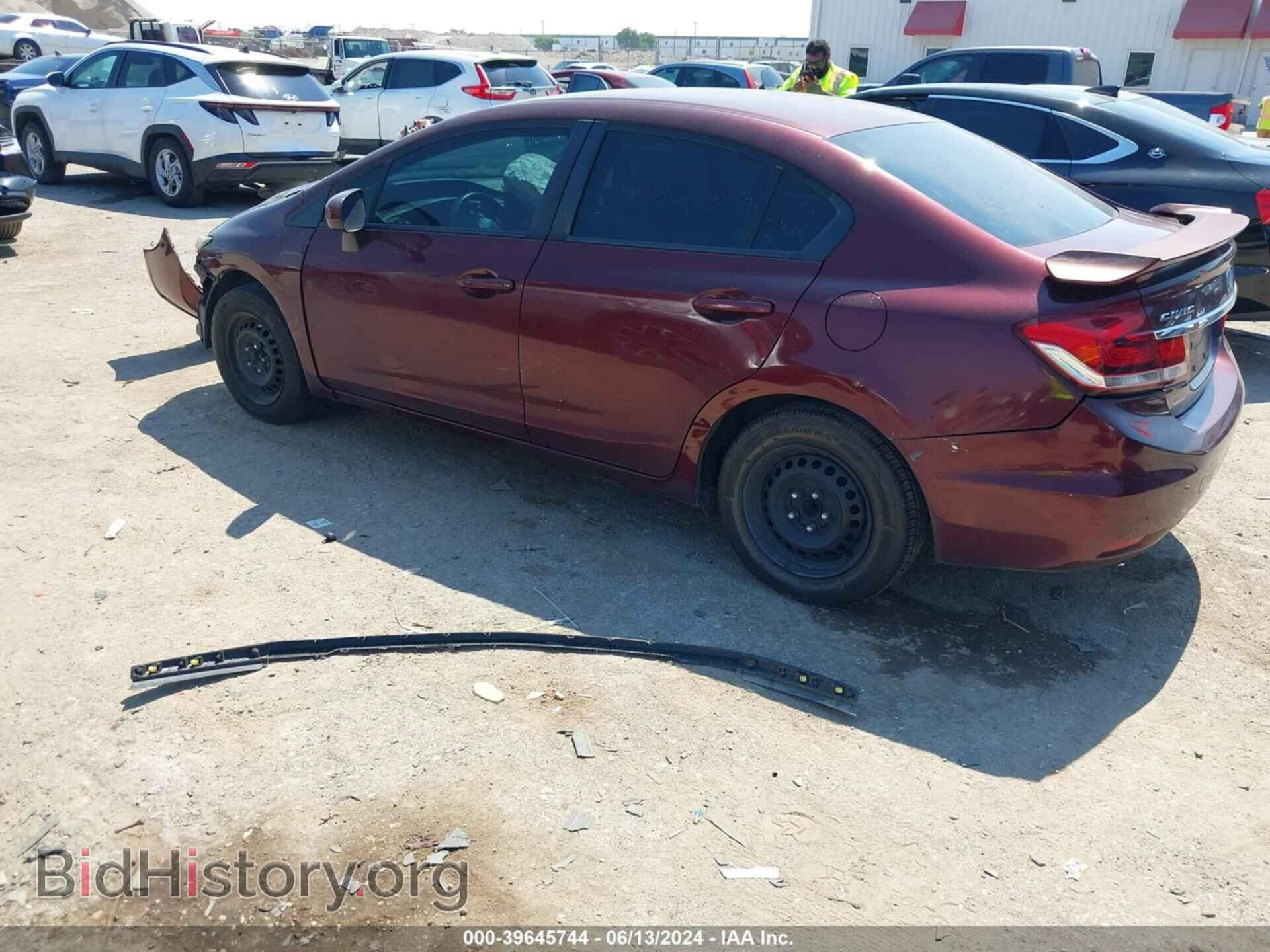 2015 HONDA CIVIC - VIN: 19XFB2F5XFE071029 - Фото 3