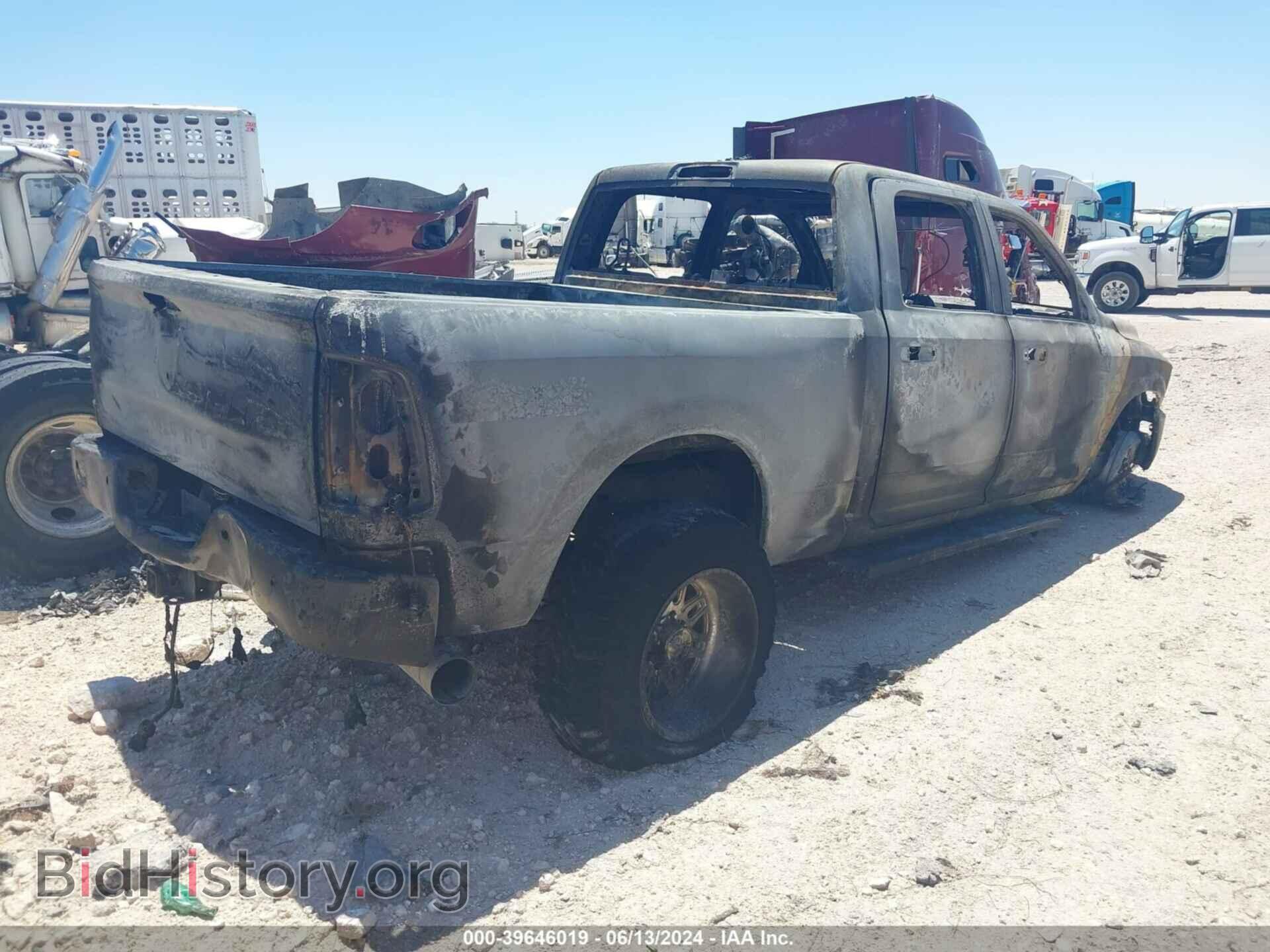 2018 RAM 2500 - VIN: 3C6UR5GL8JG246271 - Фото 4