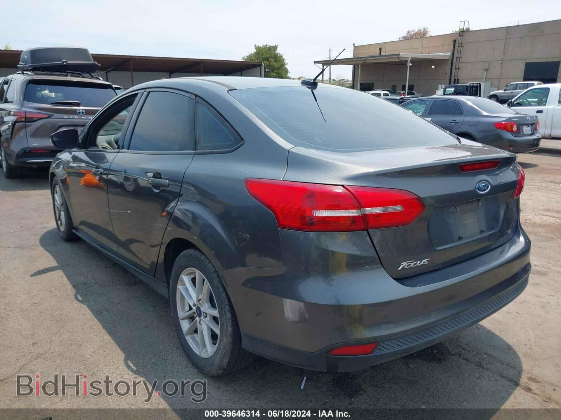 2017 FORD FOCUS - VIN: 1FADP3F20HL300077 - Фото 3
