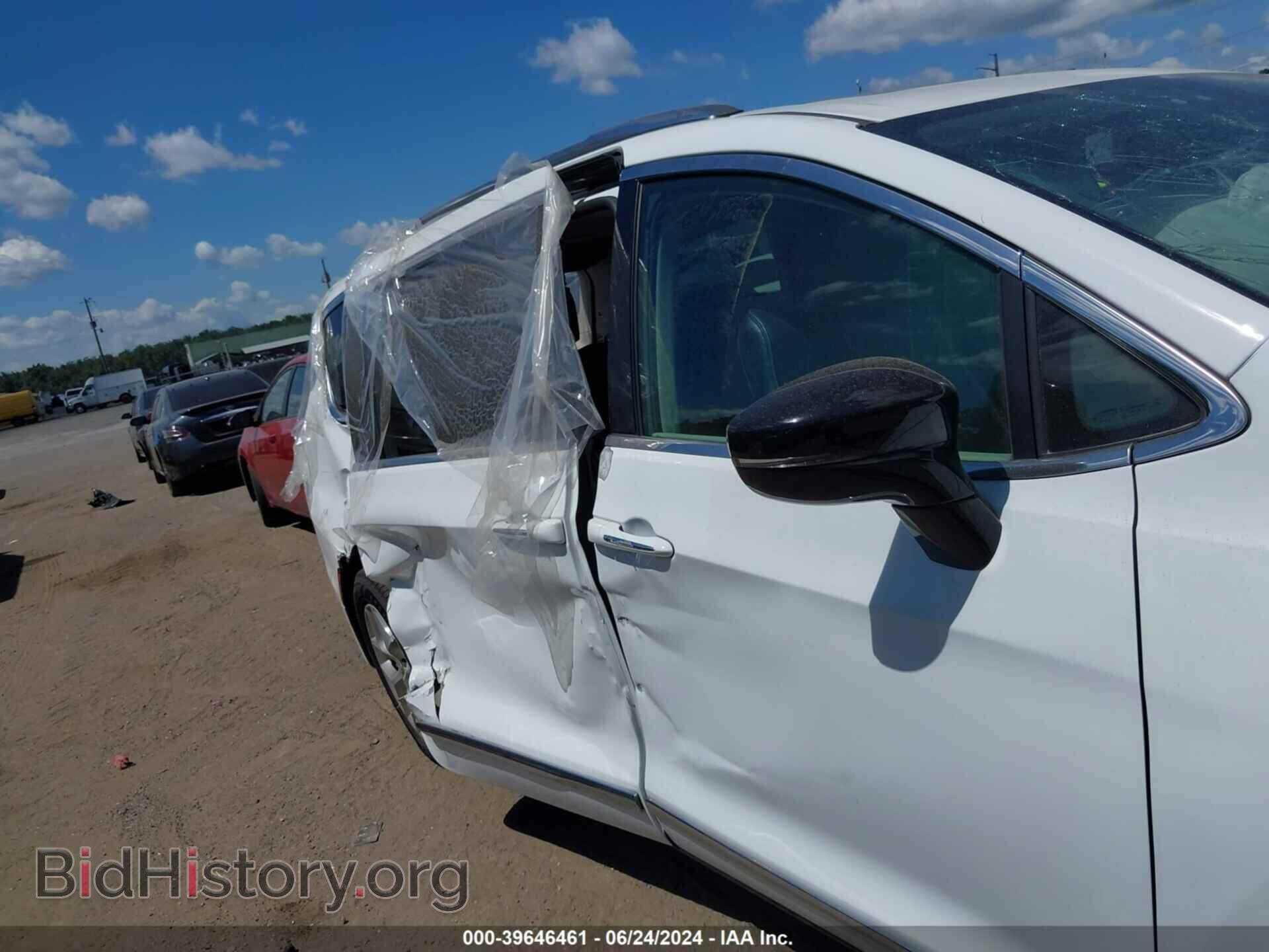 2019 CHRYSLER PACIFICA - VIN: 2C4RC1GG9KR731770 - Фото 6