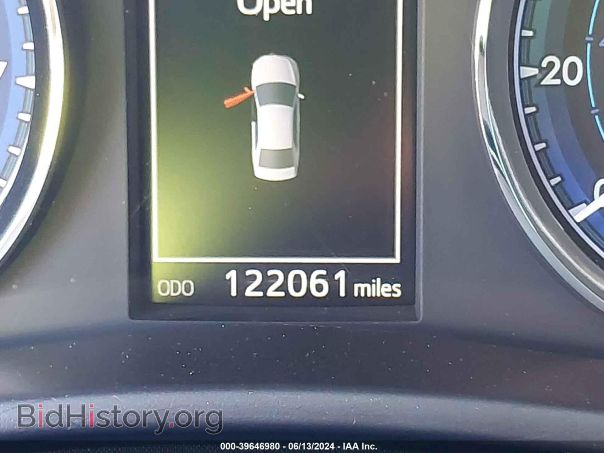 2017 TOYOTA COROLLA - VIN: 5YFBURHE3HP668782 - Фото 15