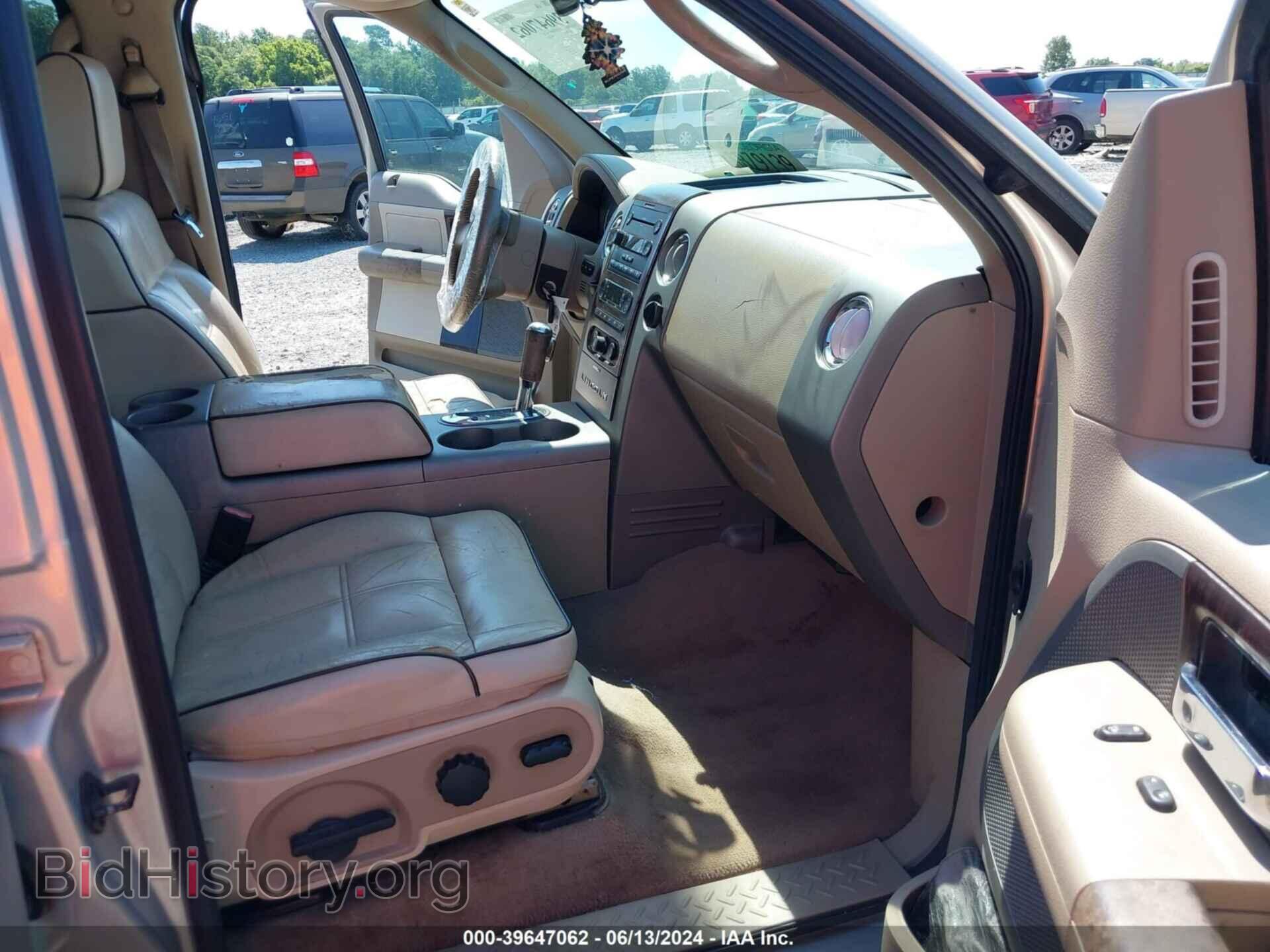 2006 LINCOLN MARK LT - VIN: 5LTPW16596FJ25233 - Photo 5