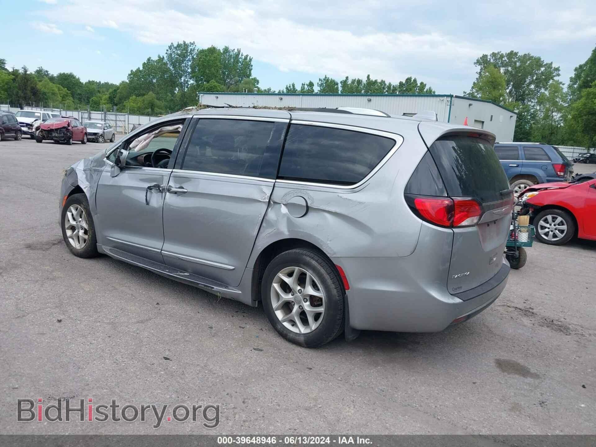 2017 CHRYSLER PACIFICA - VIN: 2C4RC1EG6HR734055 - Photo 3