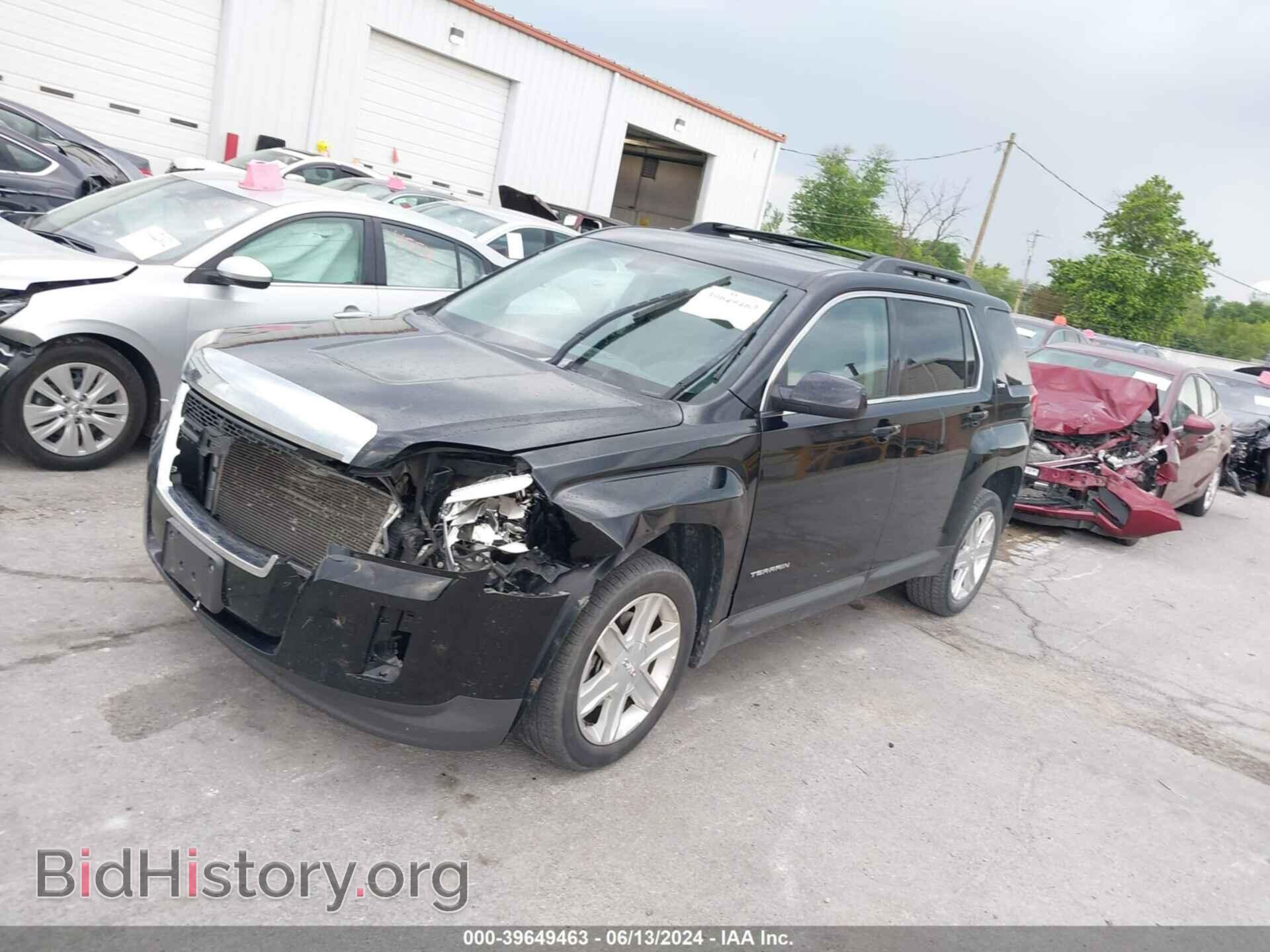 2011 GMC TERRAIN - VIN: 2CTFLUE54B6407170 - Photo 2