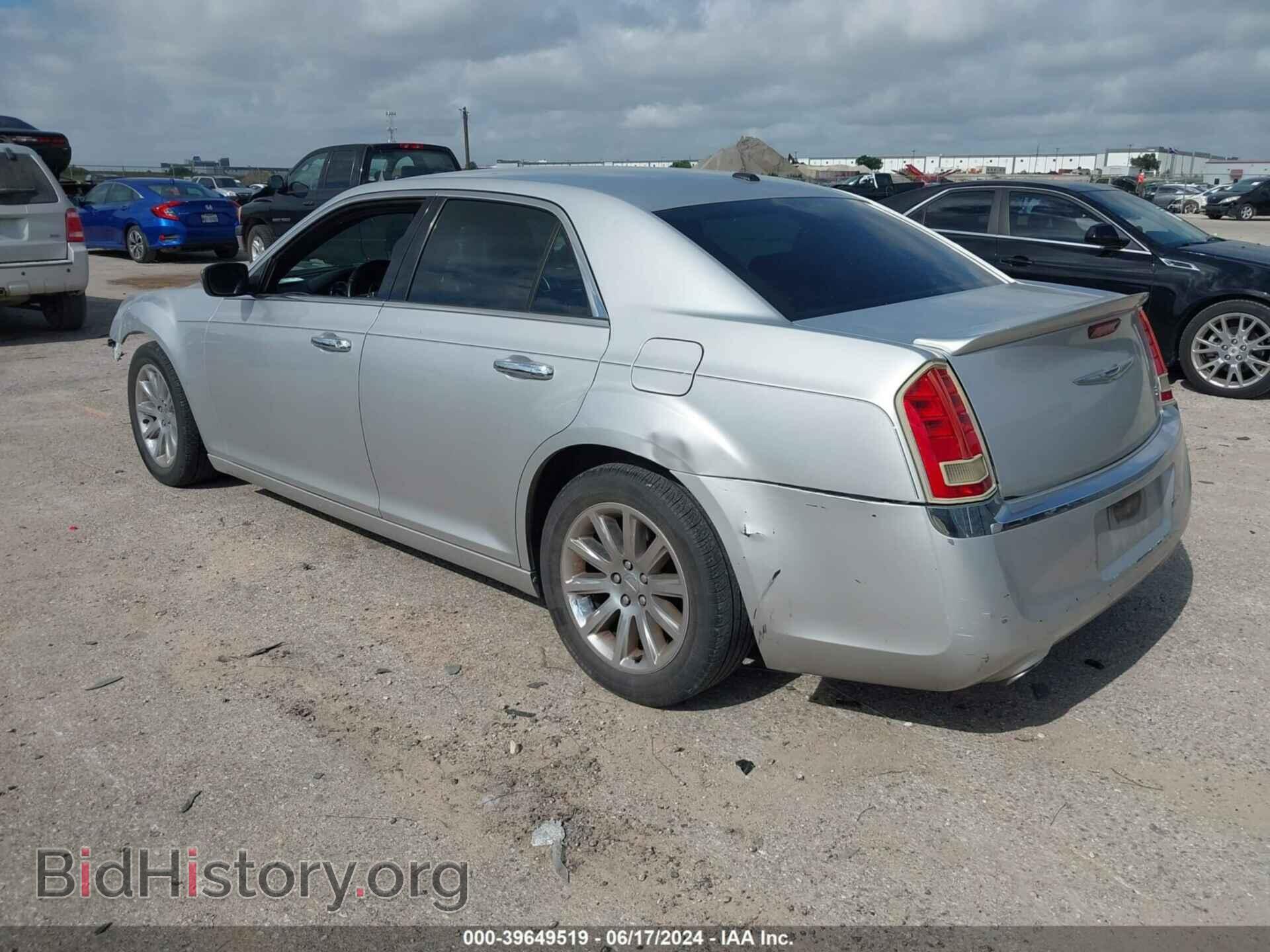 2012 CHRYSLER 300 - VIN: 2C3CCACG1CH250452 - Фото 3