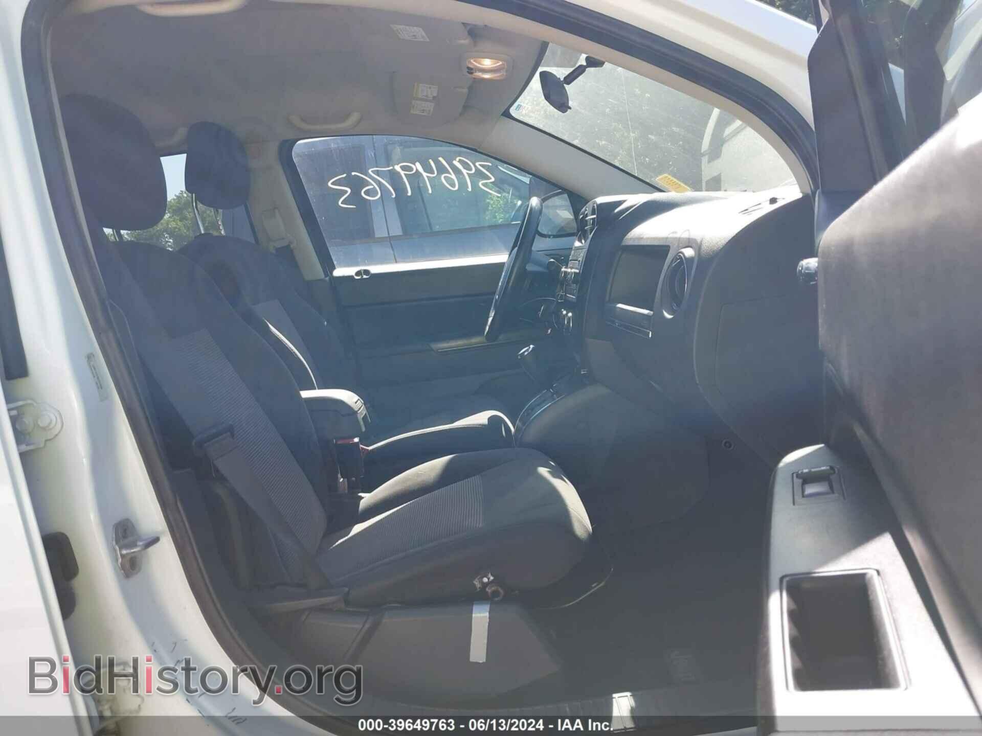 2011 JEEP COMPASS - VIN: 1J4NF1FB3BD257839 - Photo 5