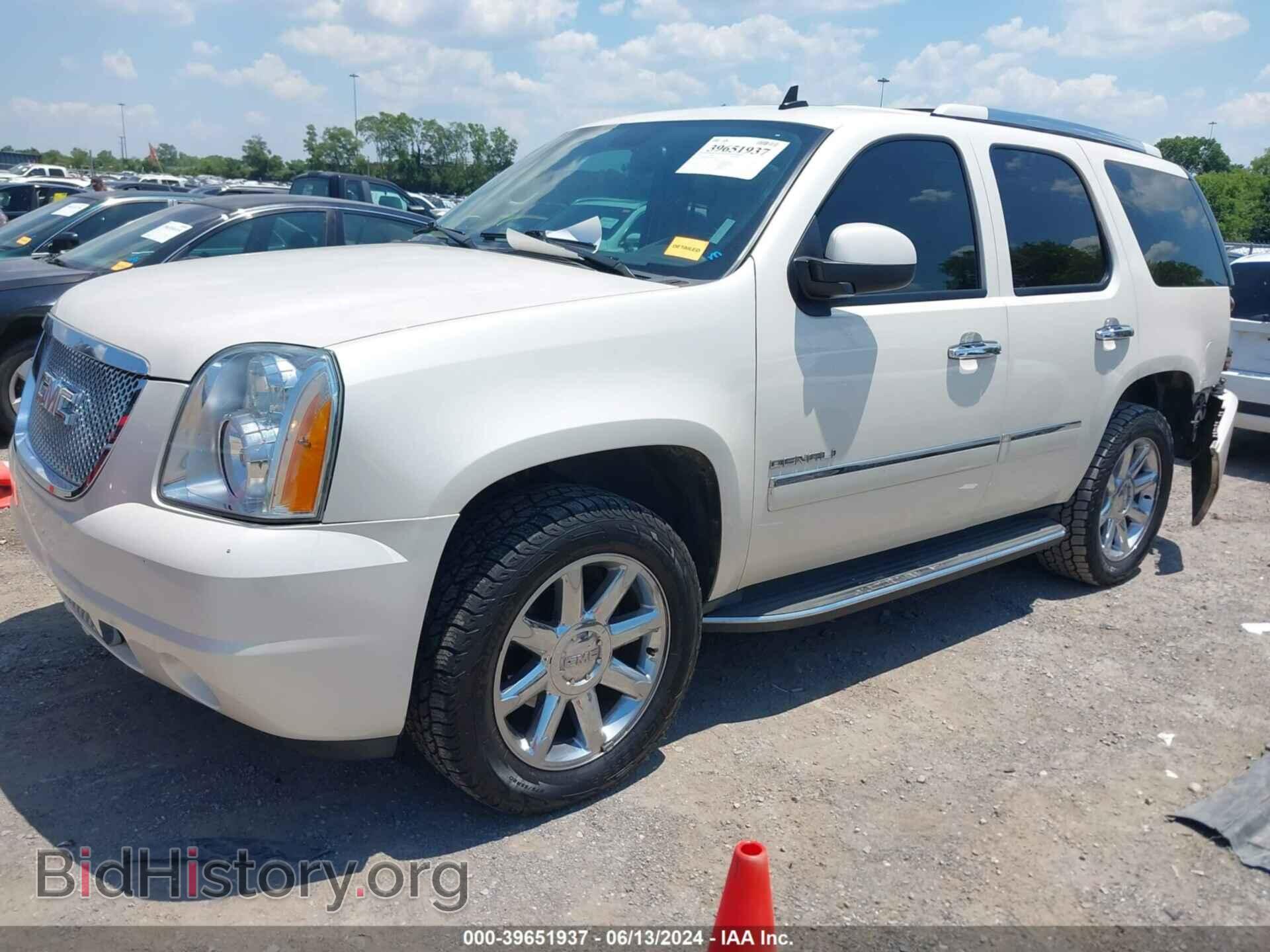 2013 GMC YUKON - VIN: 1GKS2EEF0DR302245 - Фото 2