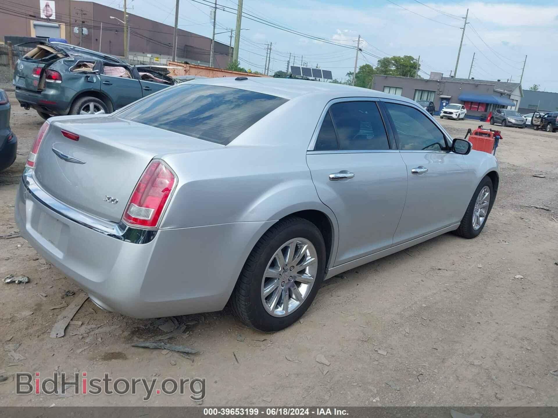 2012 CHRYSLER 300 - VIN: 2C3CCACG5CH154971 - Фото 4