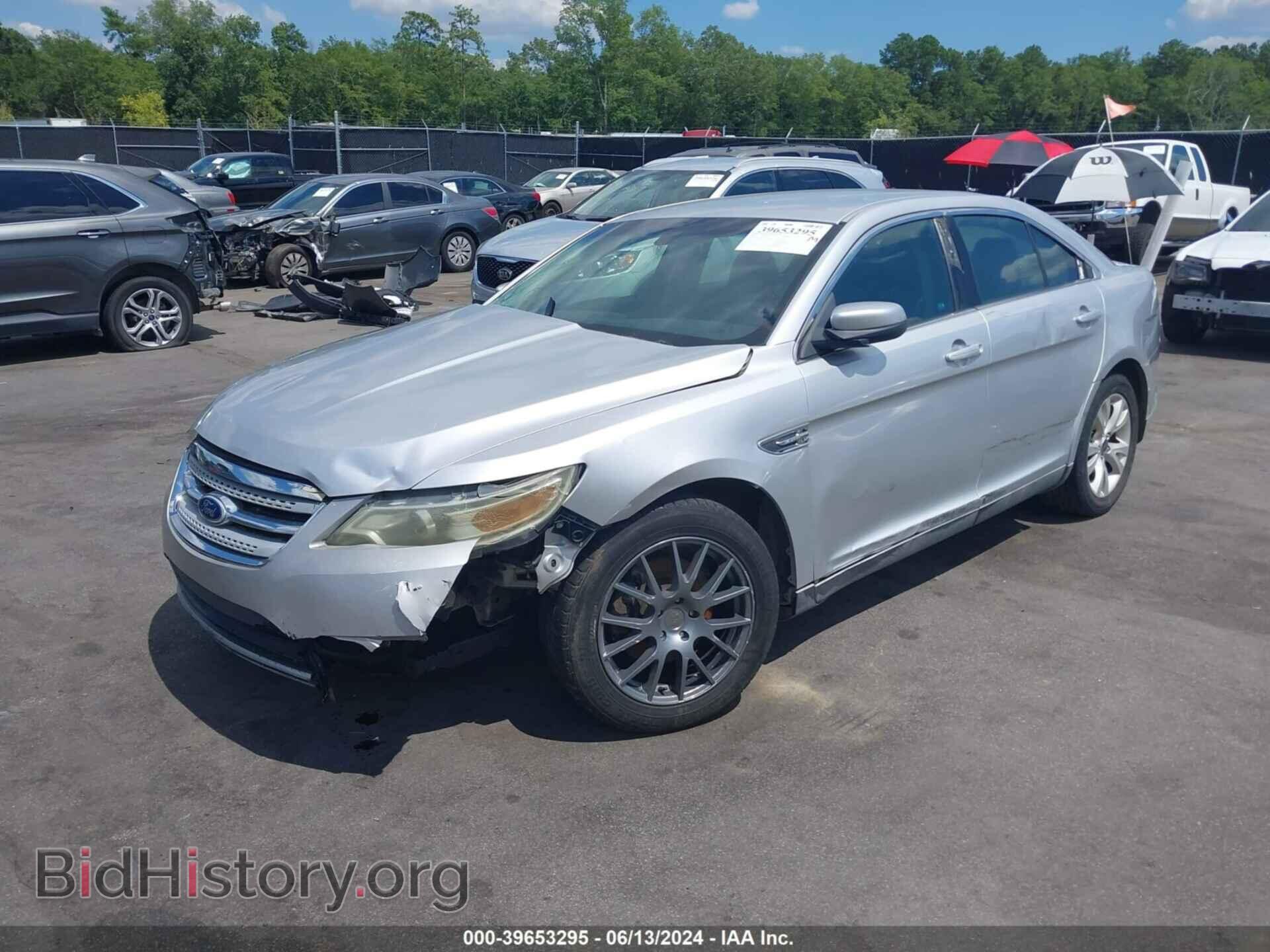 2011 FORD TAURUS - VIN: 1FAHP2EW1BG184131 - Фото 2