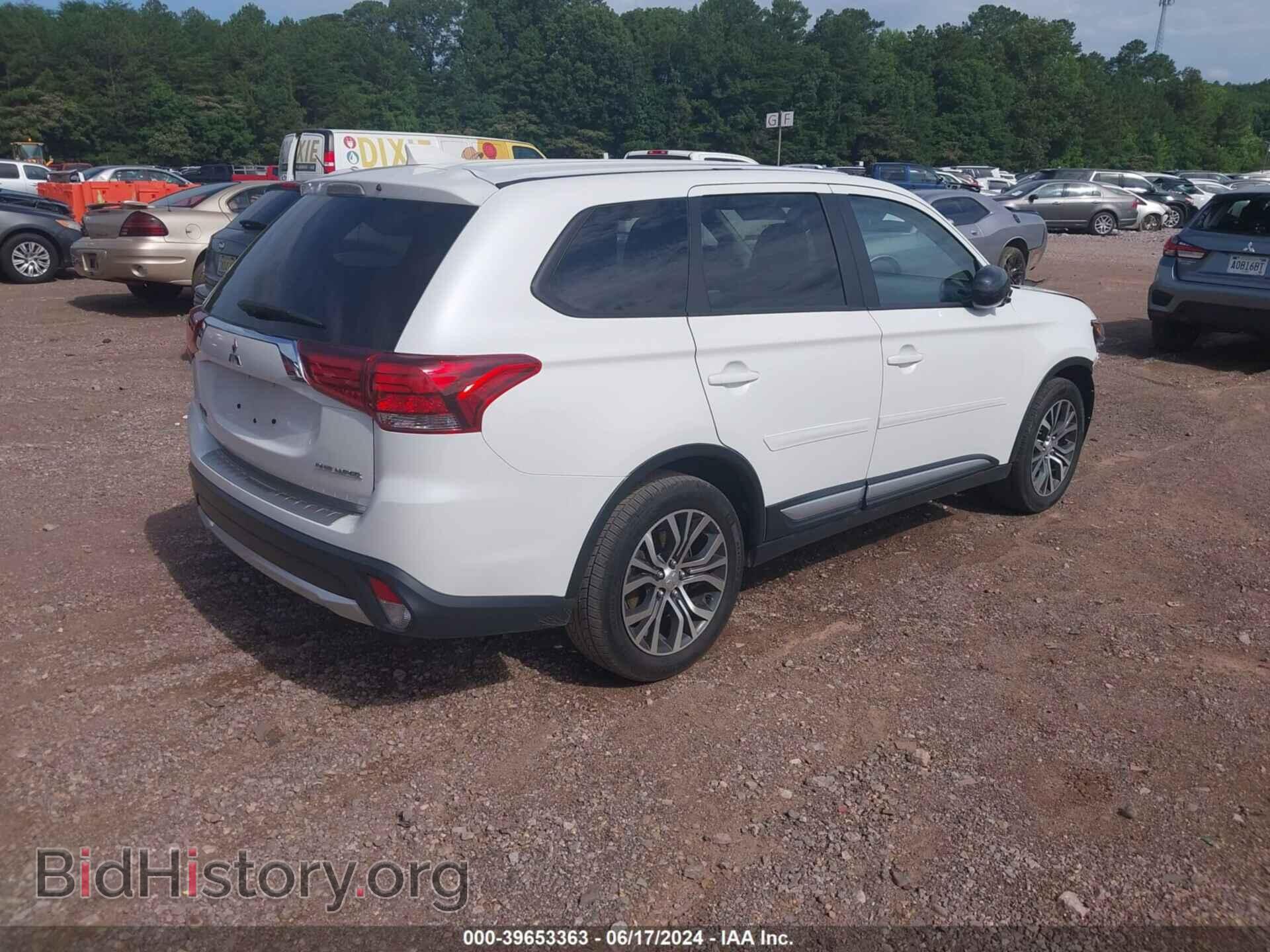 2017 MITSUBISHI OUTLANDER - VIN: JA4AD2A30HZ063081 - Фото 4