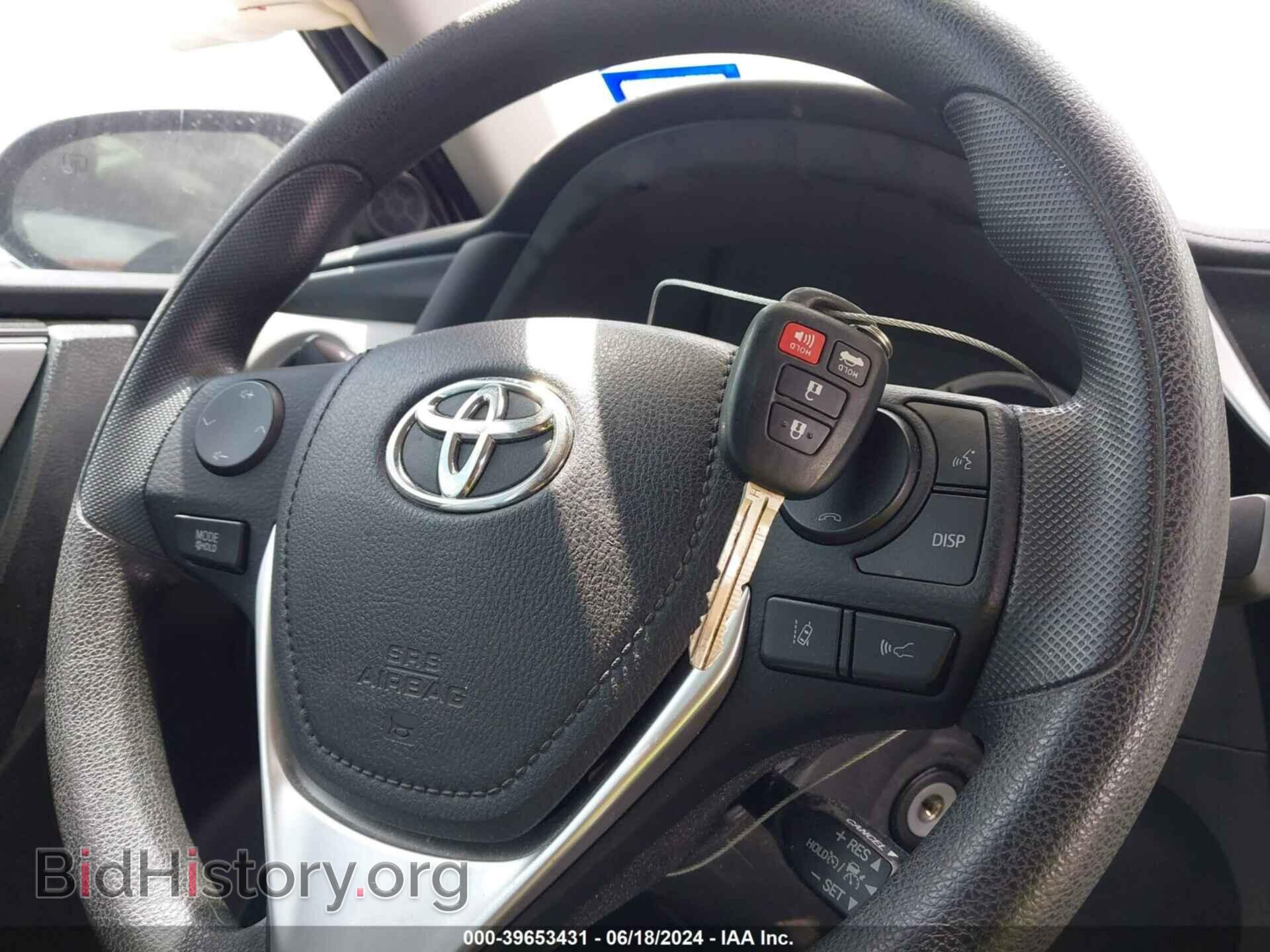 2017 TOYOTA COROLLA - VIN: 5YFBURHEXHP735751 - Фото 11