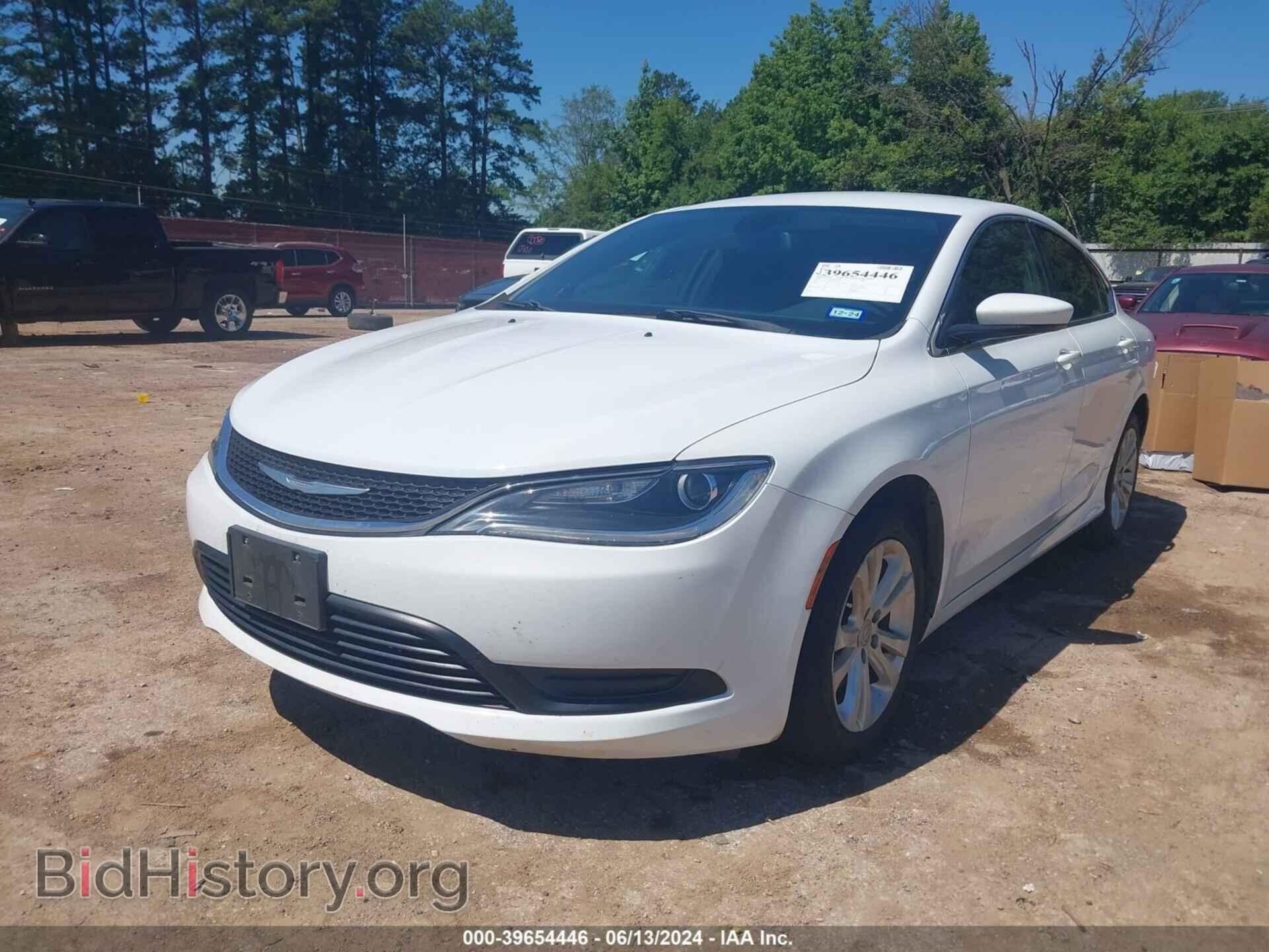 2016 CHRYSLER 200 - VIN: 1C3CCCFB8GN183468 - Фото 2
