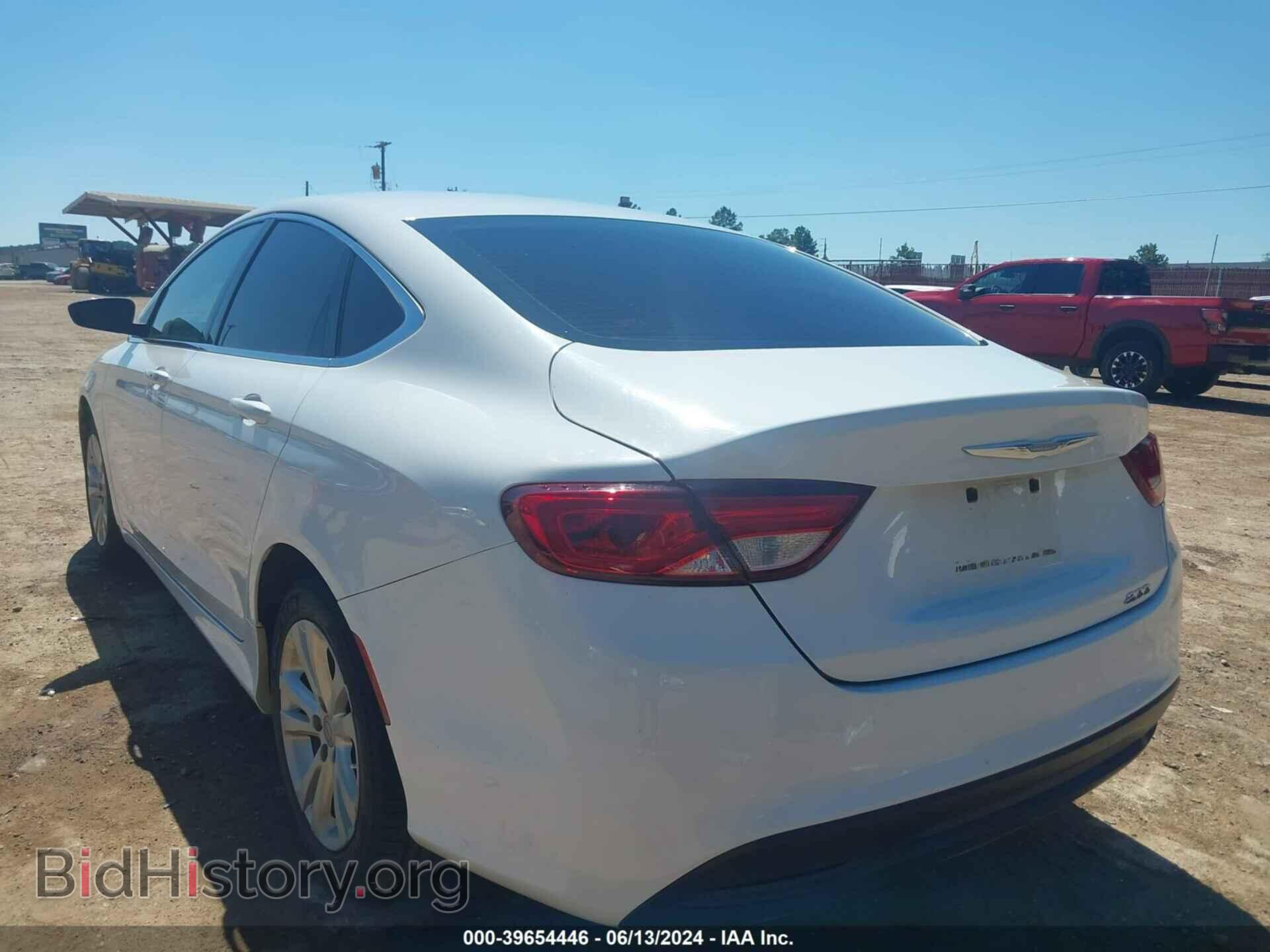 2016 CHRYSLER 200 - VIN: 1C3CCCFB8GN183468 - Фото 3