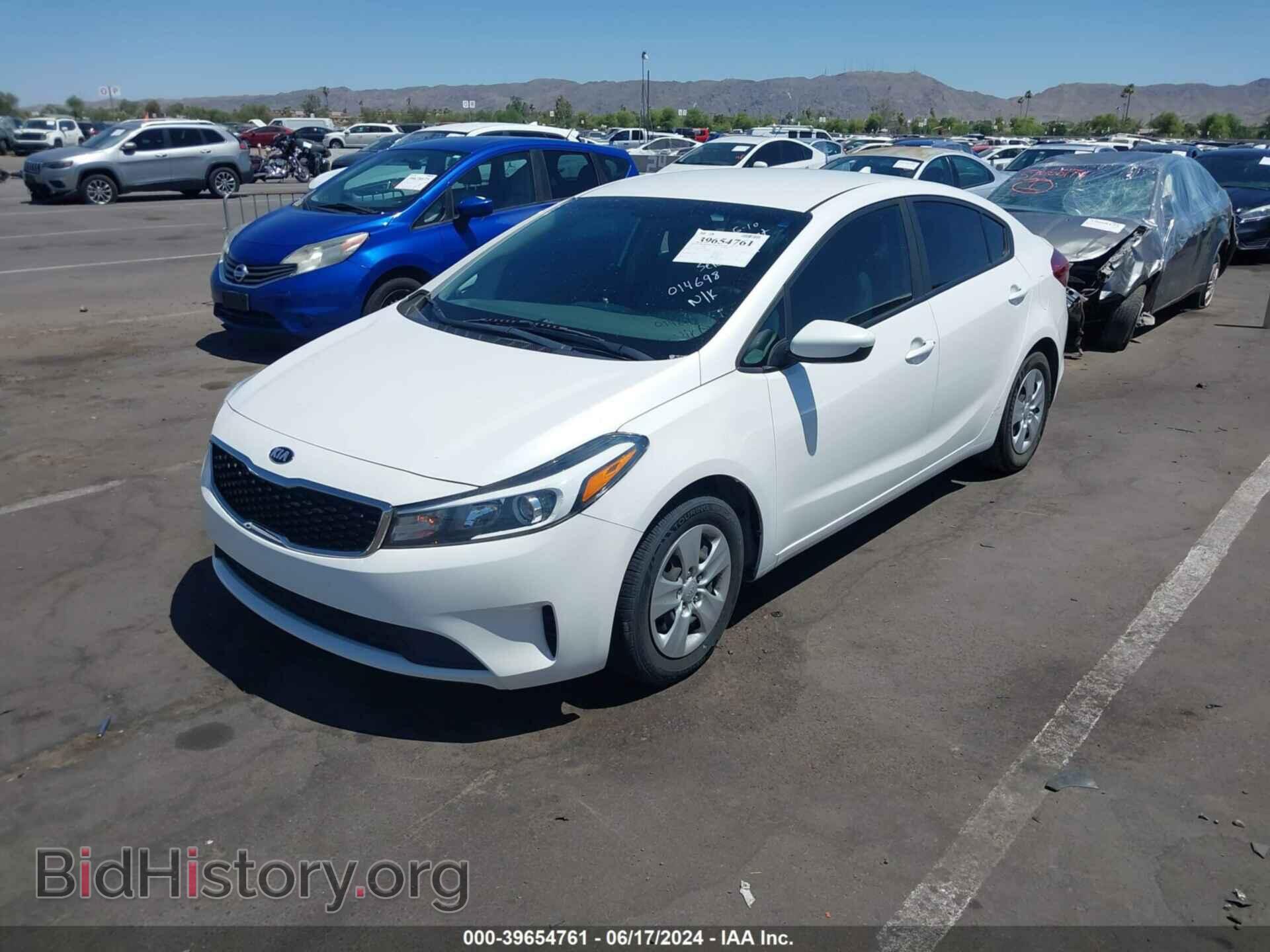 2017 KIA FORTE - VIN: 3KPFL4A75HE014693 - Фото 2