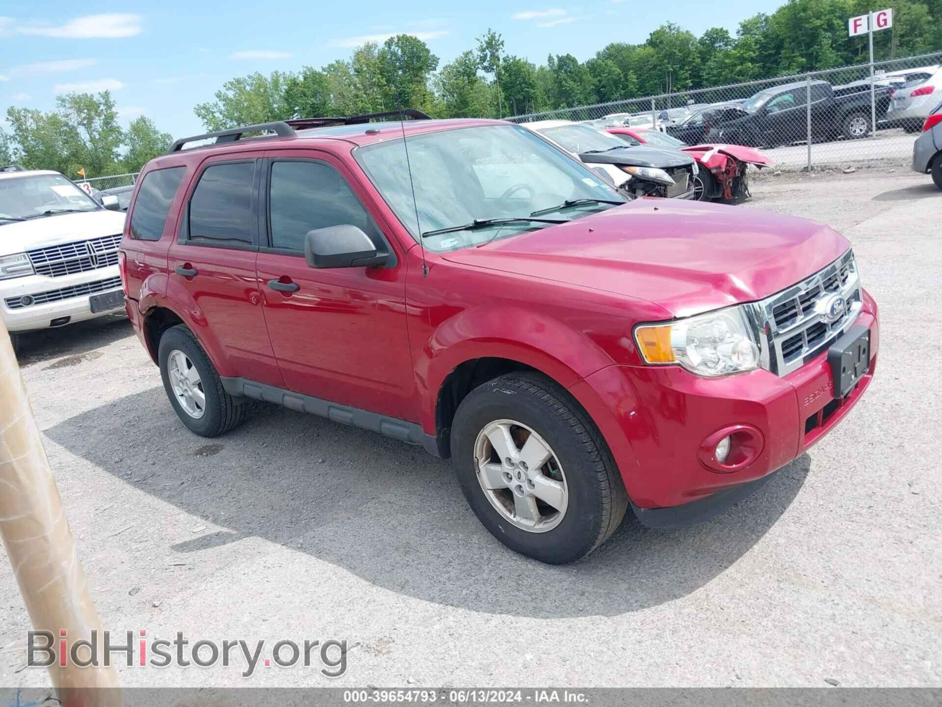 Photo 1FMCU9D76BKA66973 - FORD ESCAPE 2011