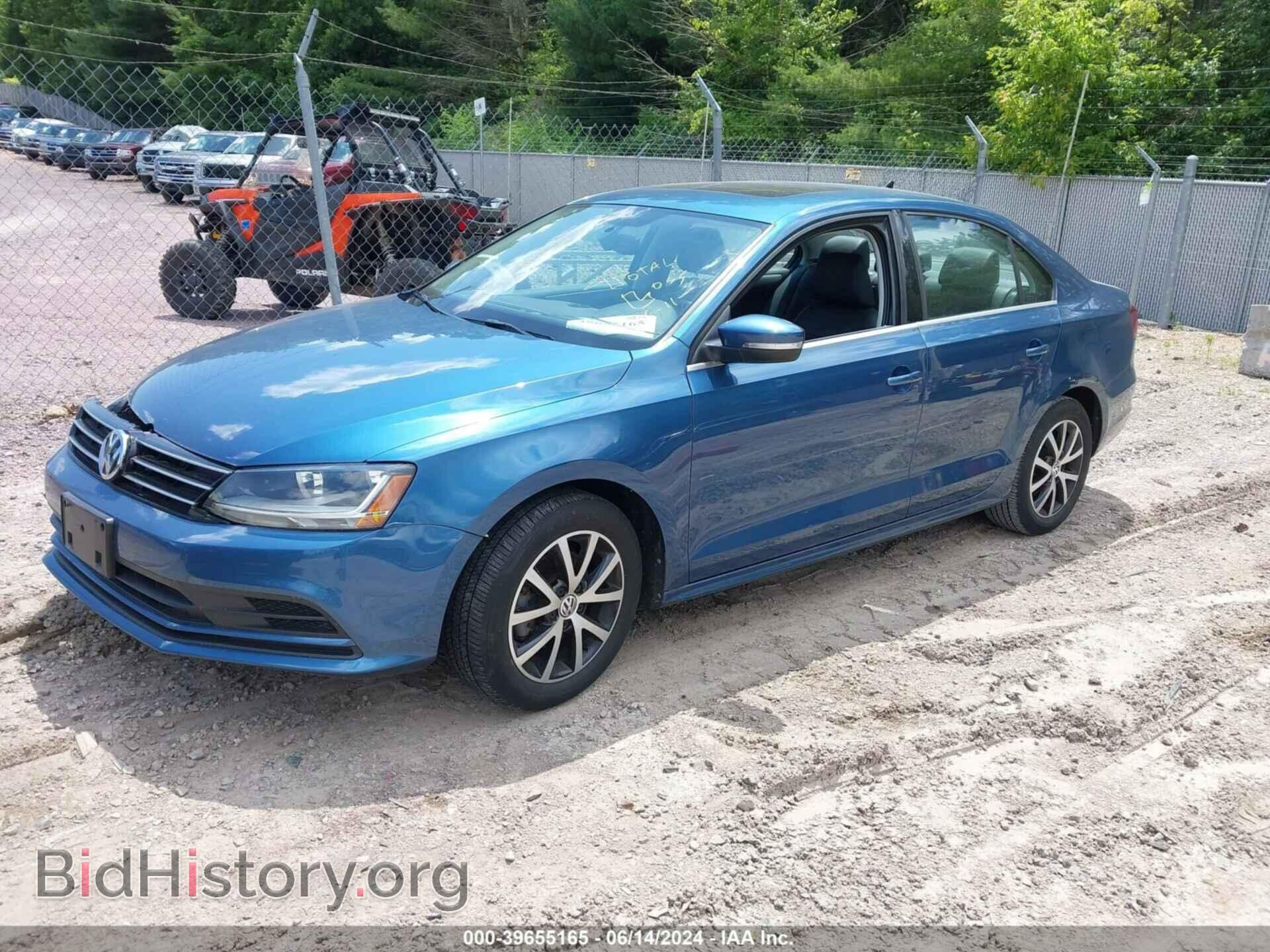 2017 VOLKSWAGEN JETTA - VIN: 3VWB67AJ1HM384433 - Фото 2