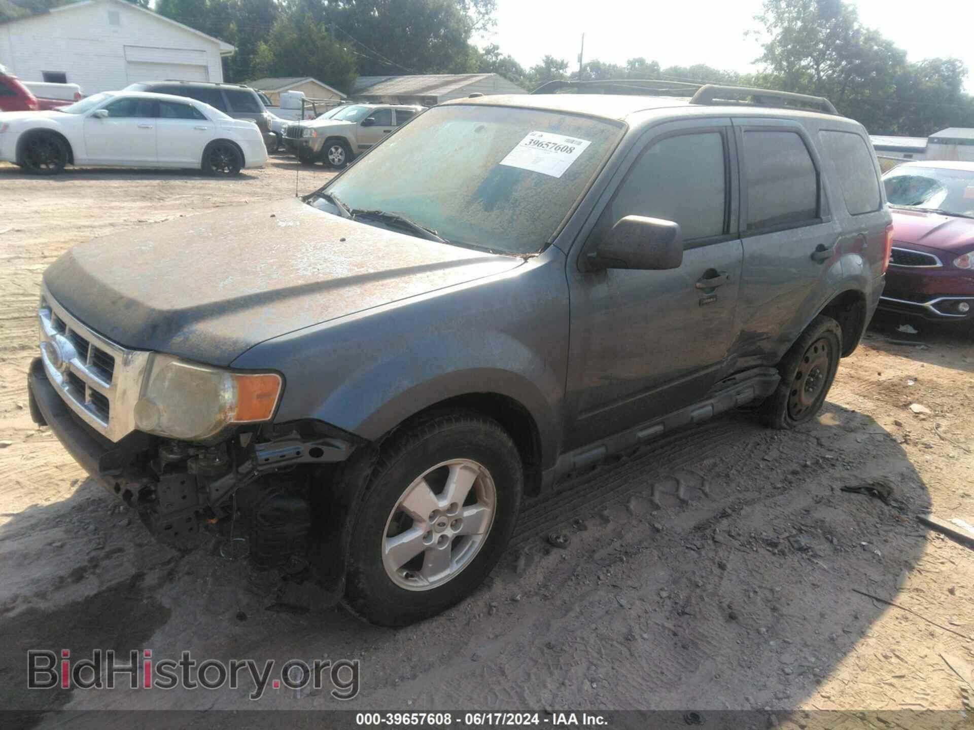 2010 FORD ESCAPE - VIN: 1FMCU9D76AKA68317 - Фото 2
