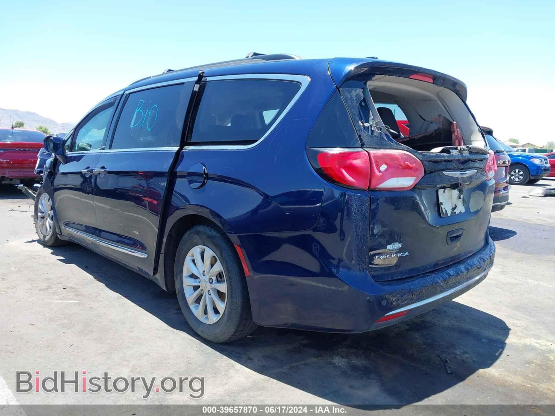 2017 CHRYSLER PACIFICA - VIN: 2C4RC1BG9HR809318 - Фото 3