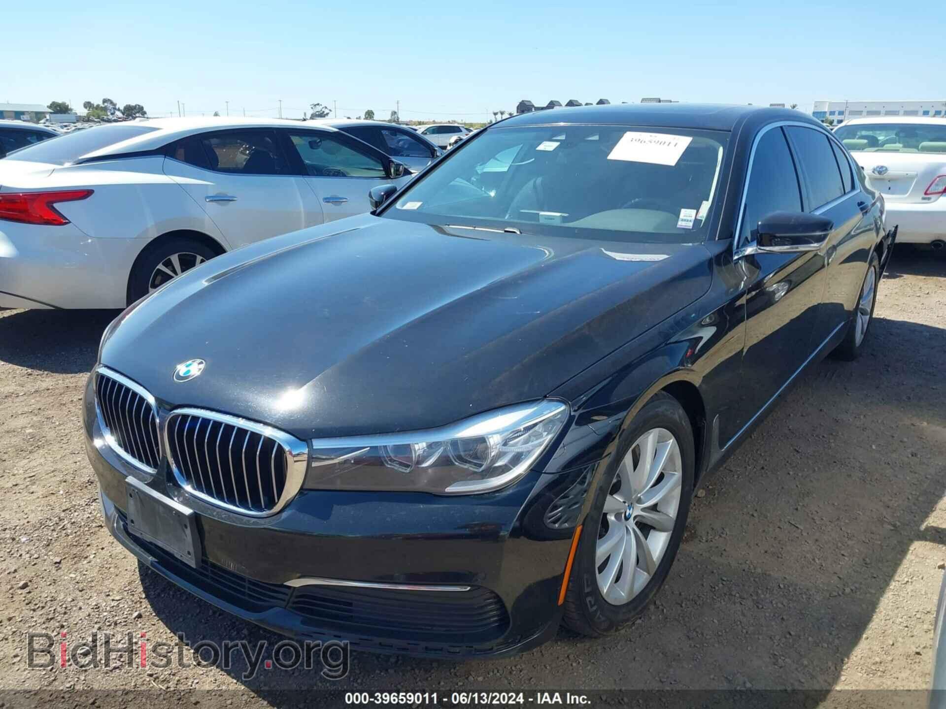2019 BMW 740I - VIN: WBA7E2C50KB216826 - Фото 2