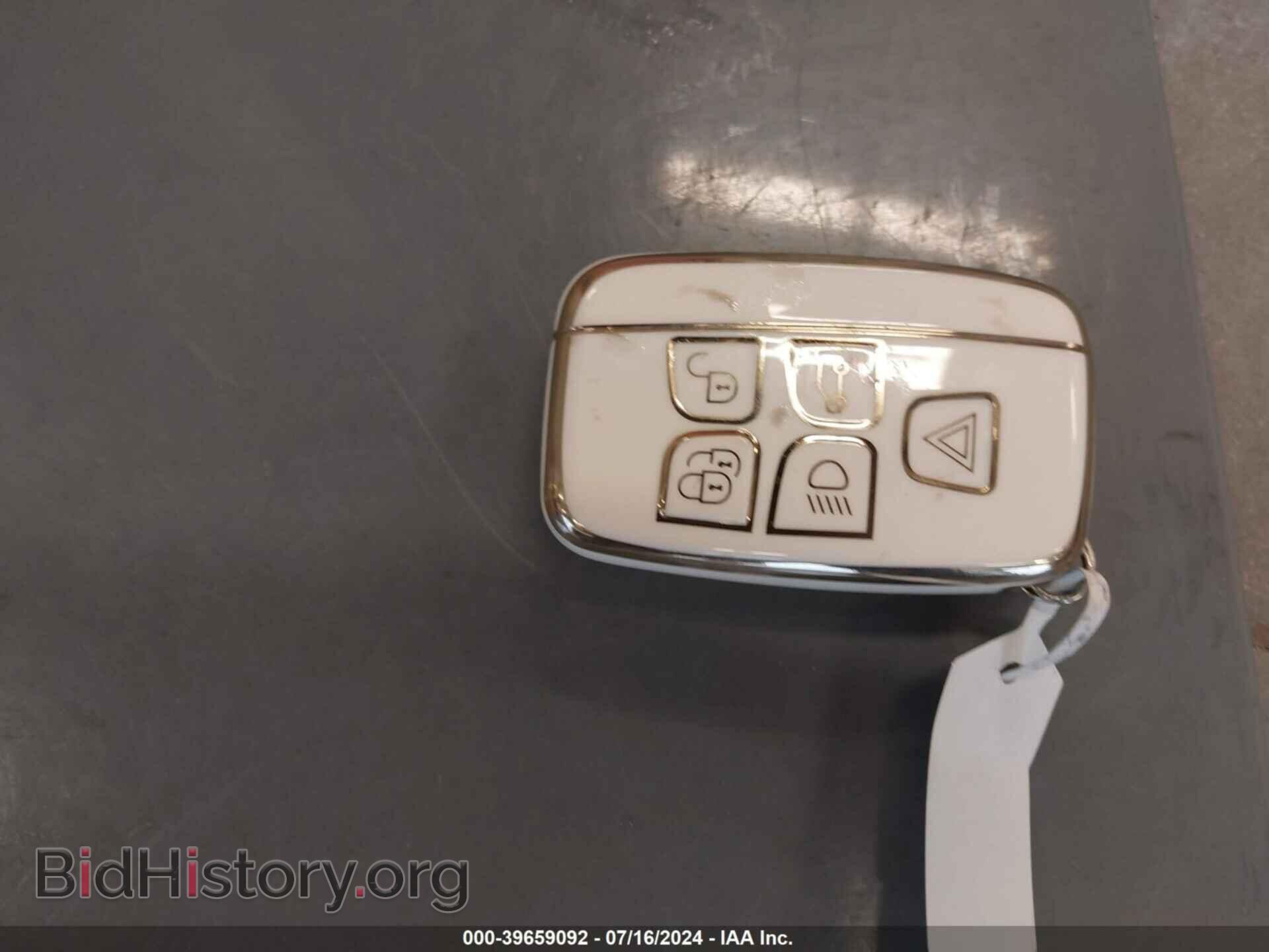 2017 LAND ROVER DISCOVERY - VIN: SALRHBBV7HA046511 - Фото 11