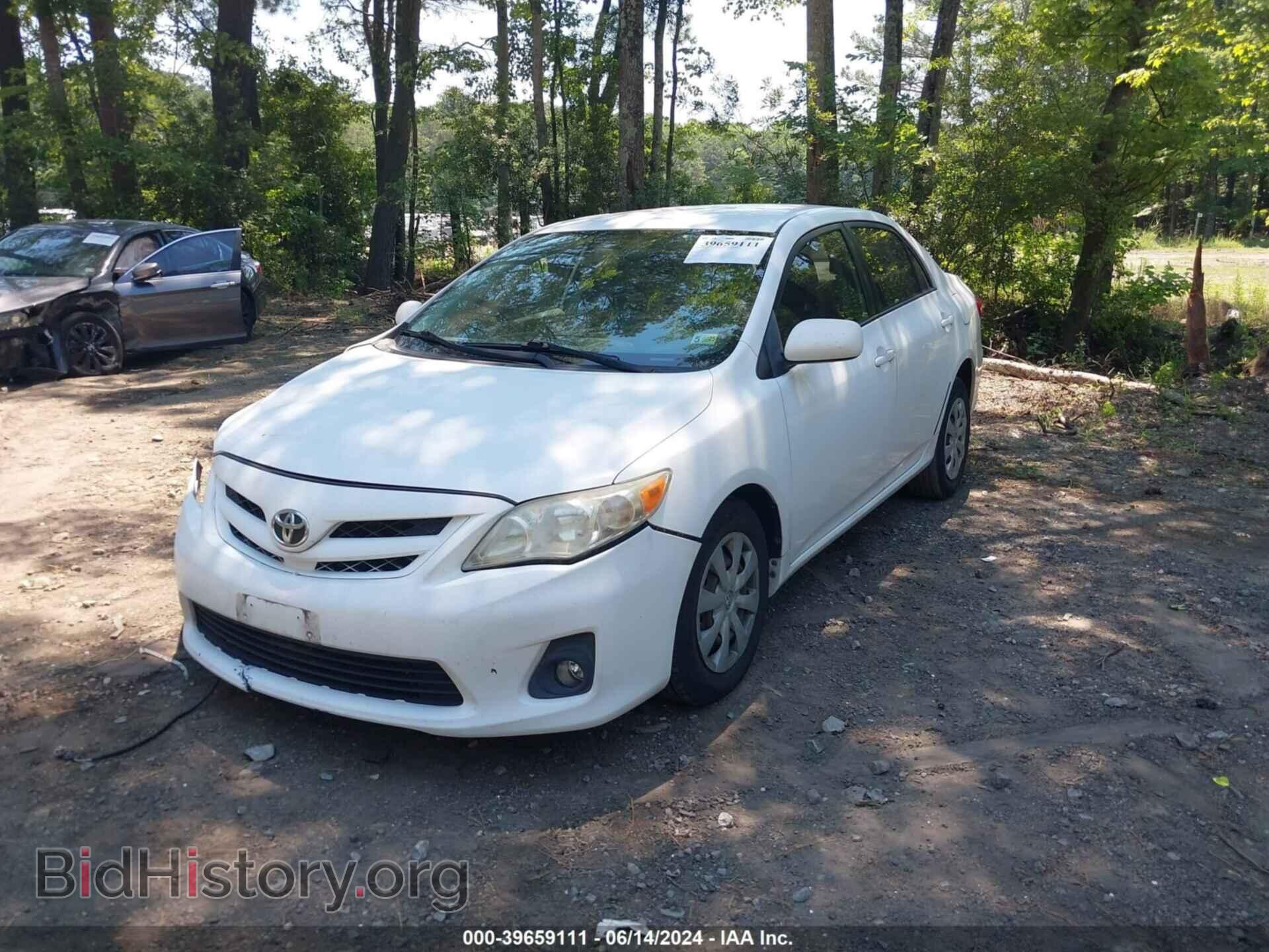 2011 TOYOTA COROLLA - VIN: JTDBU4EE2B9126349 - Фото 2