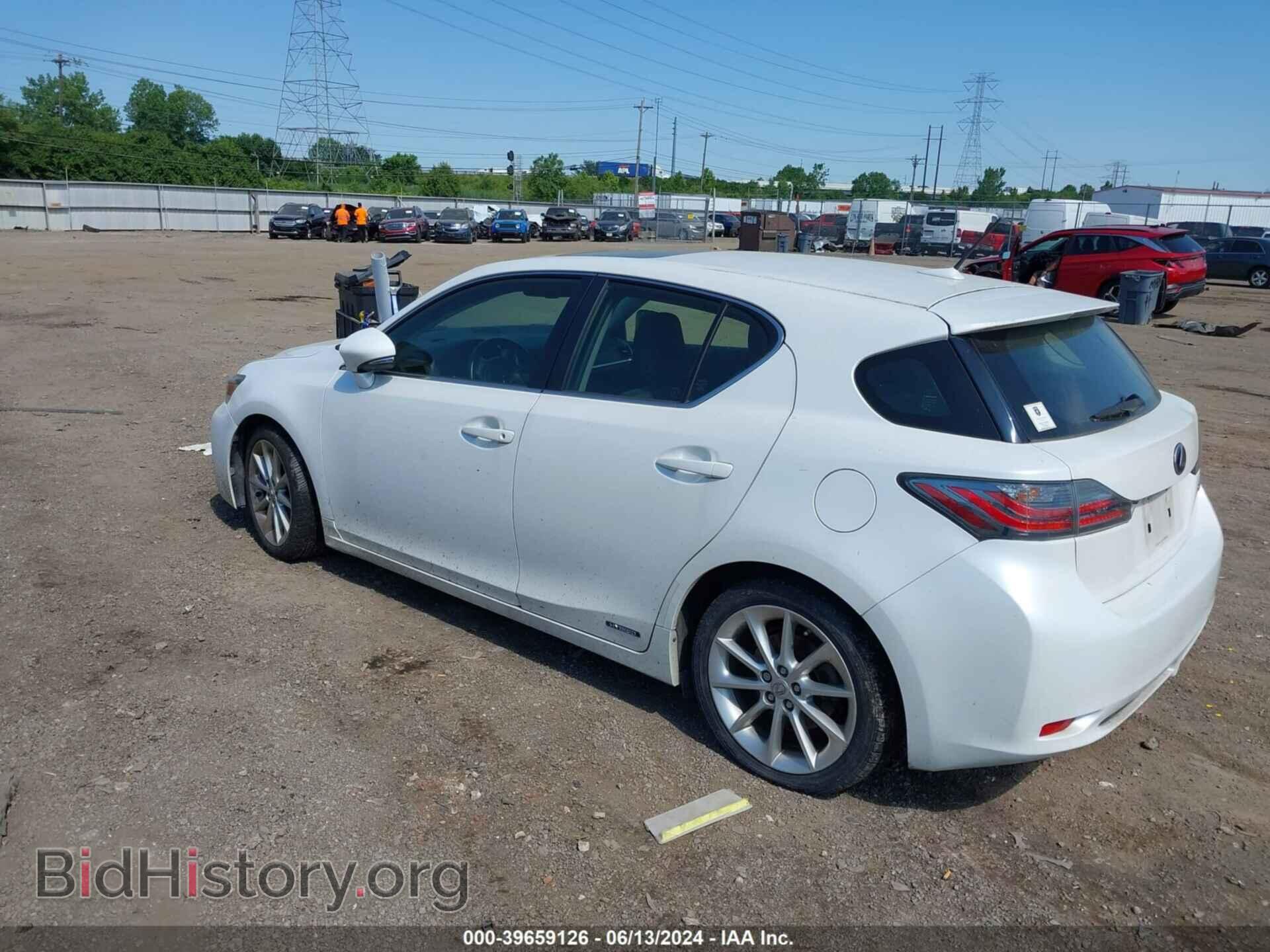 2011 LEXUS CT 200H - VIN: JTHKD5BH4B2043663 - Фото 3