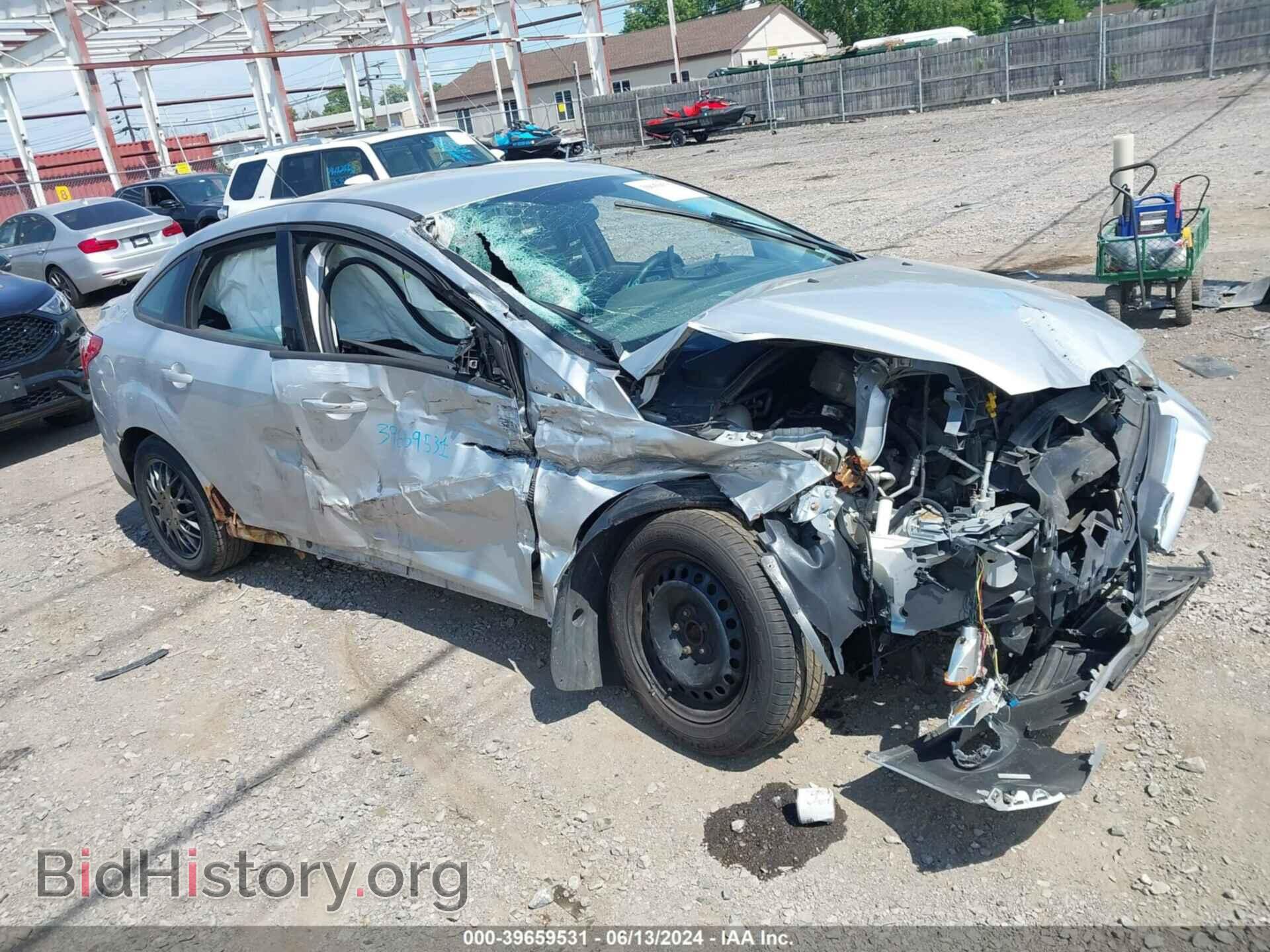 Фотография 1FAHP3F25CL266390 - FORD FOCUS 2012