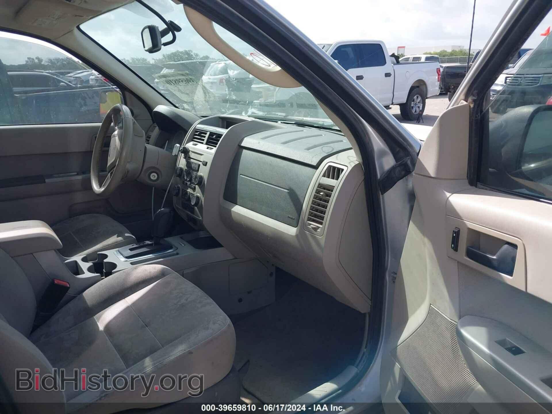 2011 FORD ESCAPE - VIN: 1FMCU0DG3BKB03022 - Фото 5