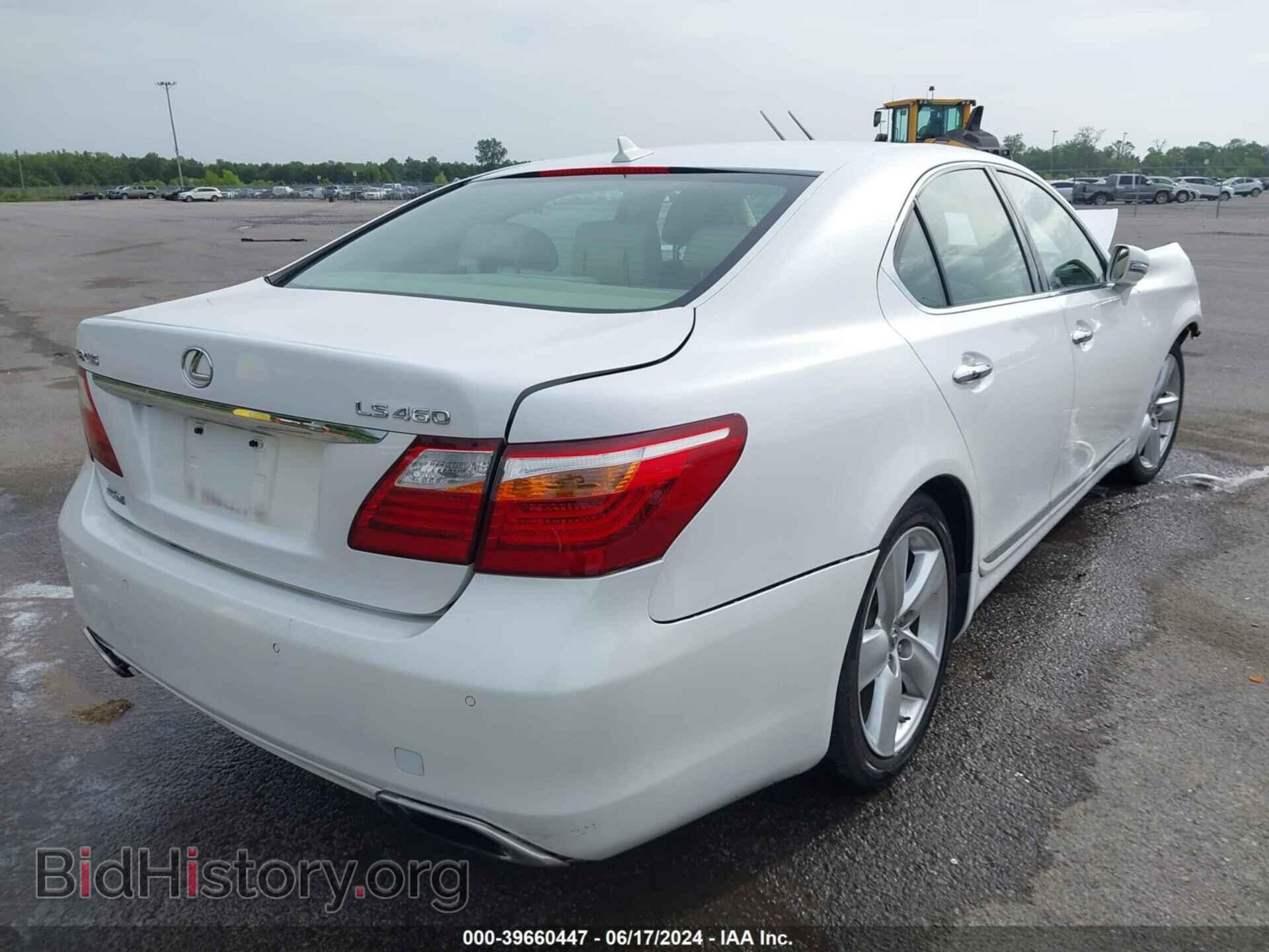 2011 LEXUS LS 460 - VIN: JTHBL5EF2B5108151 - Photo 4