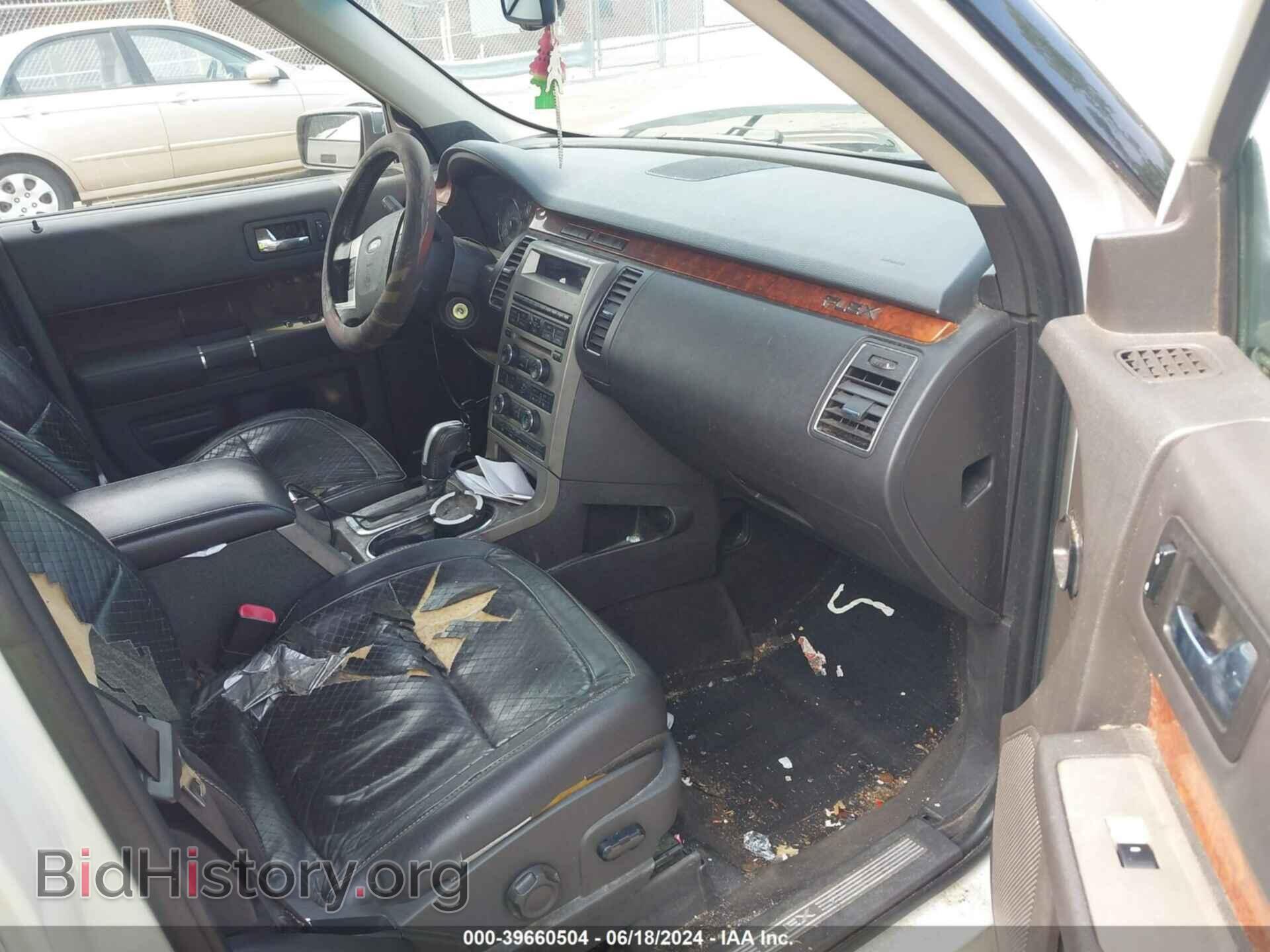 2009 FORD FLEX - VIN: 2FMEK63C59BA00186 - Фото 5