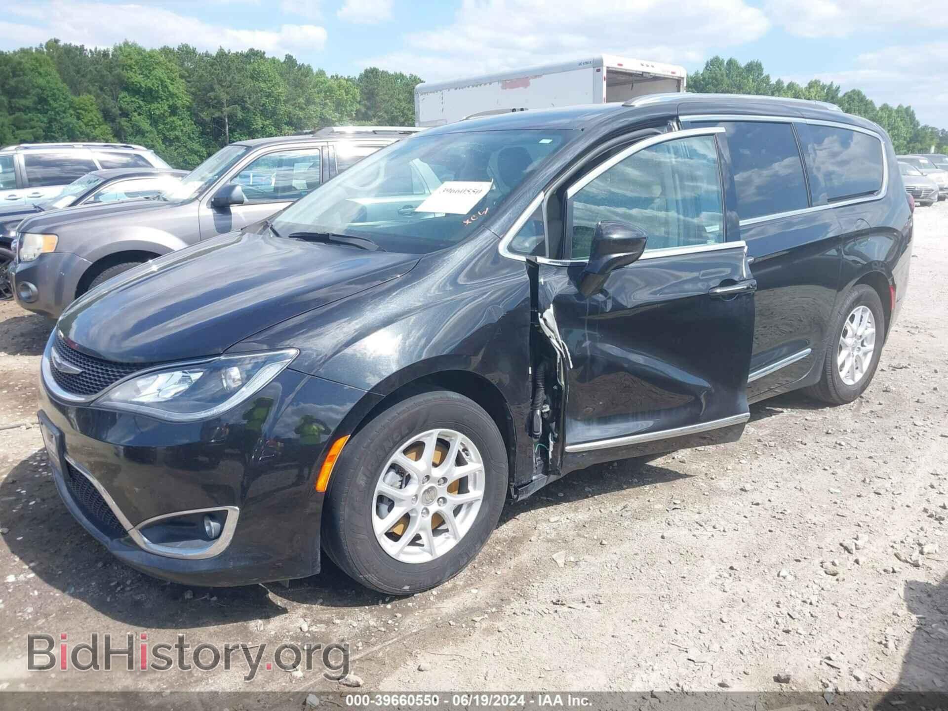 2020 CHRYSLER PACIFICA - VIN: 2C4RC1BG9LR280512 - Photo 2