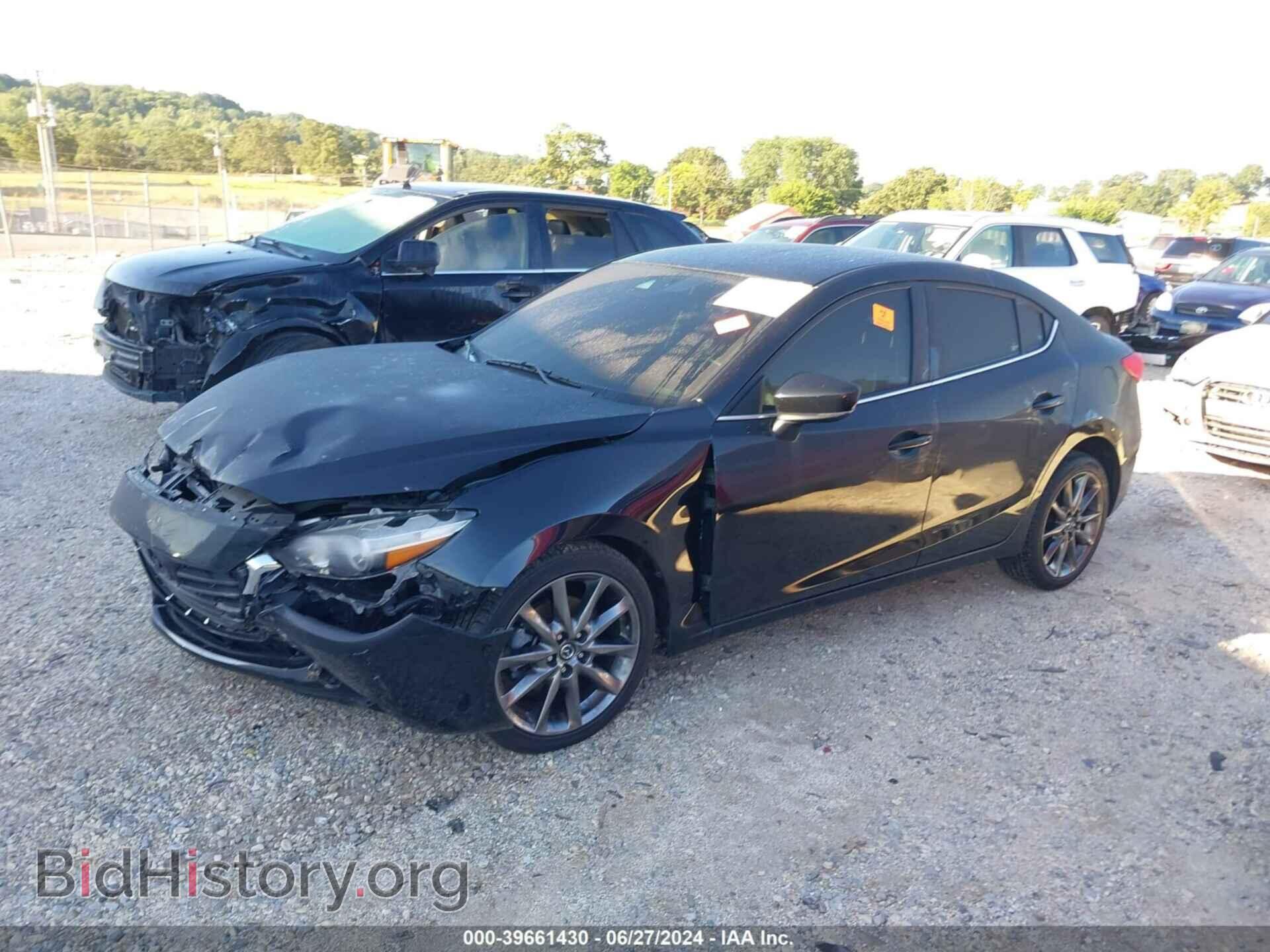 2018 MAZDA MAZDA3 - VIN: 3MZBN1V35JM201357 - Photo 2