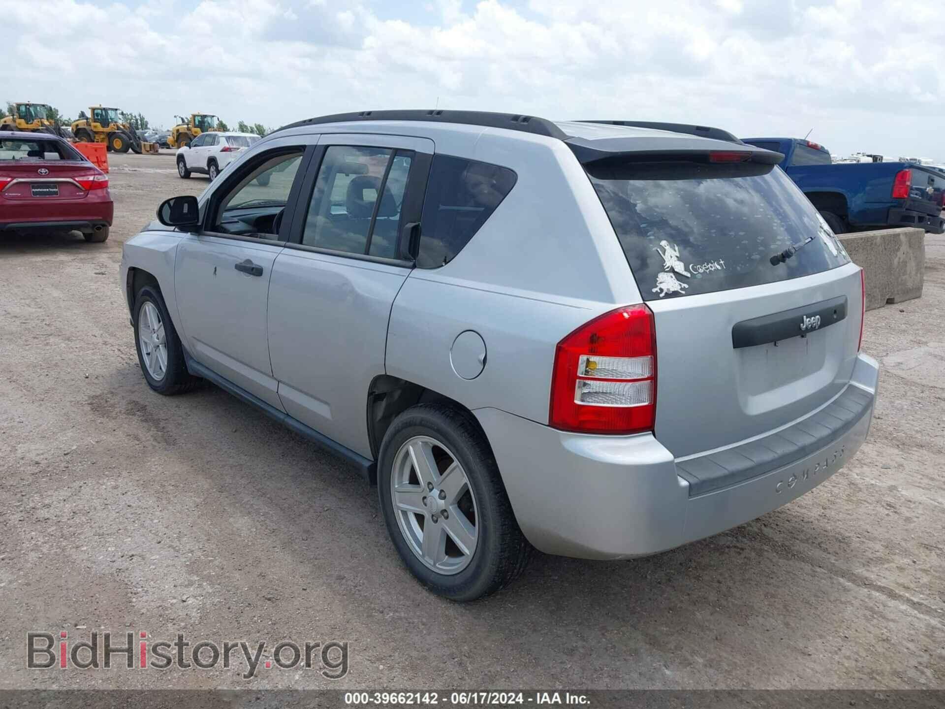 2007 JEEP COMPASS - VIN: 1J8FT47W17D219192 - Фото 3
