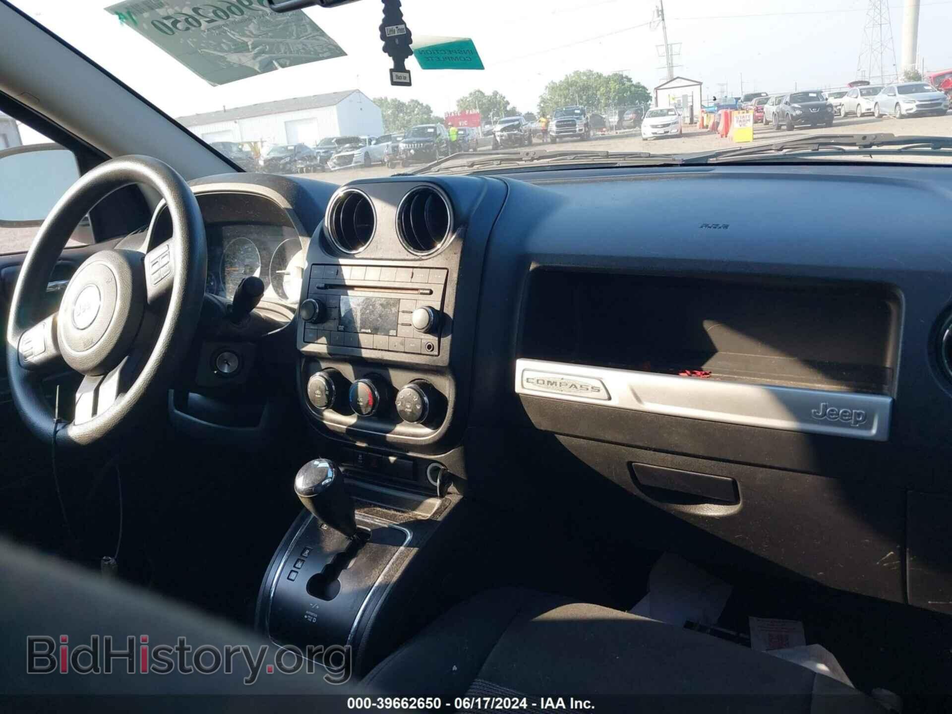 2014 JEEP COMPASS - VIN: 1C4NJCBA9ED563123 - Фото 5
