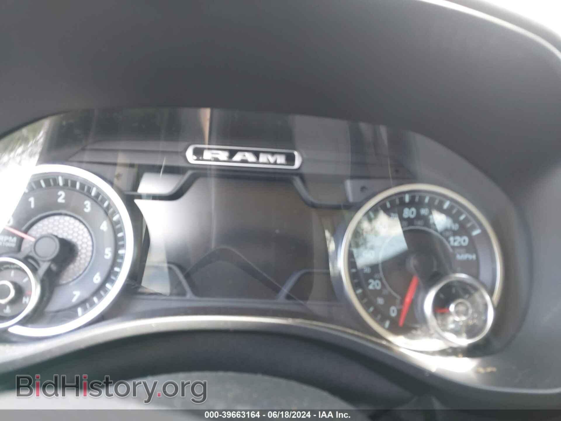 2020 RAM 1500 - VIN: 1C6SRFMT3LN113302 - Фото 14