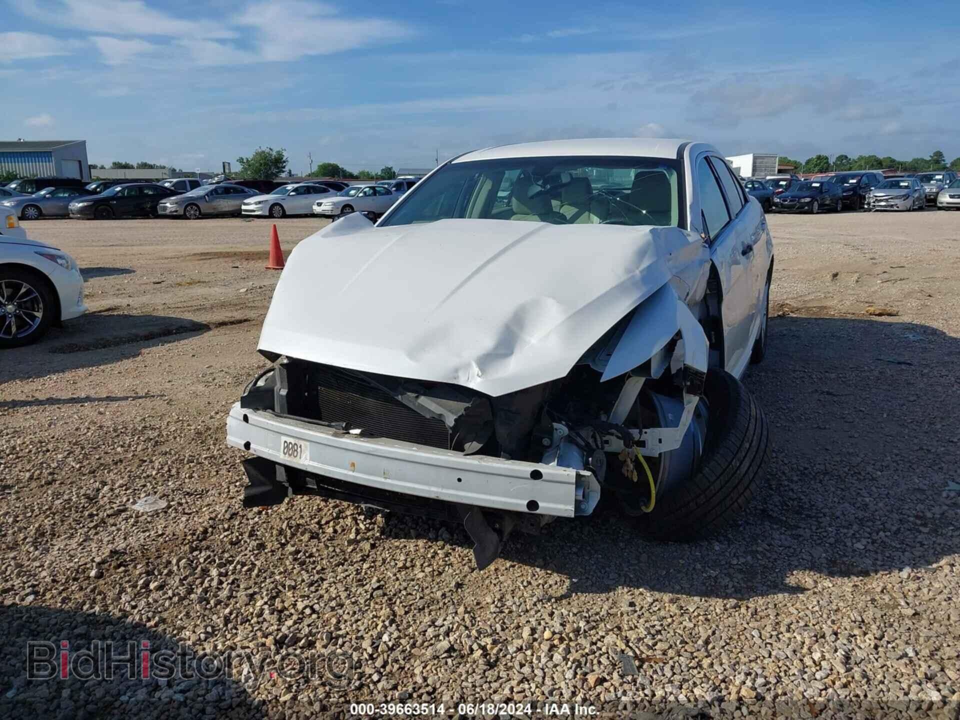 2010 FORD TAURUS - VIN: 1FAHP2EW6AG108466 - Фото 2