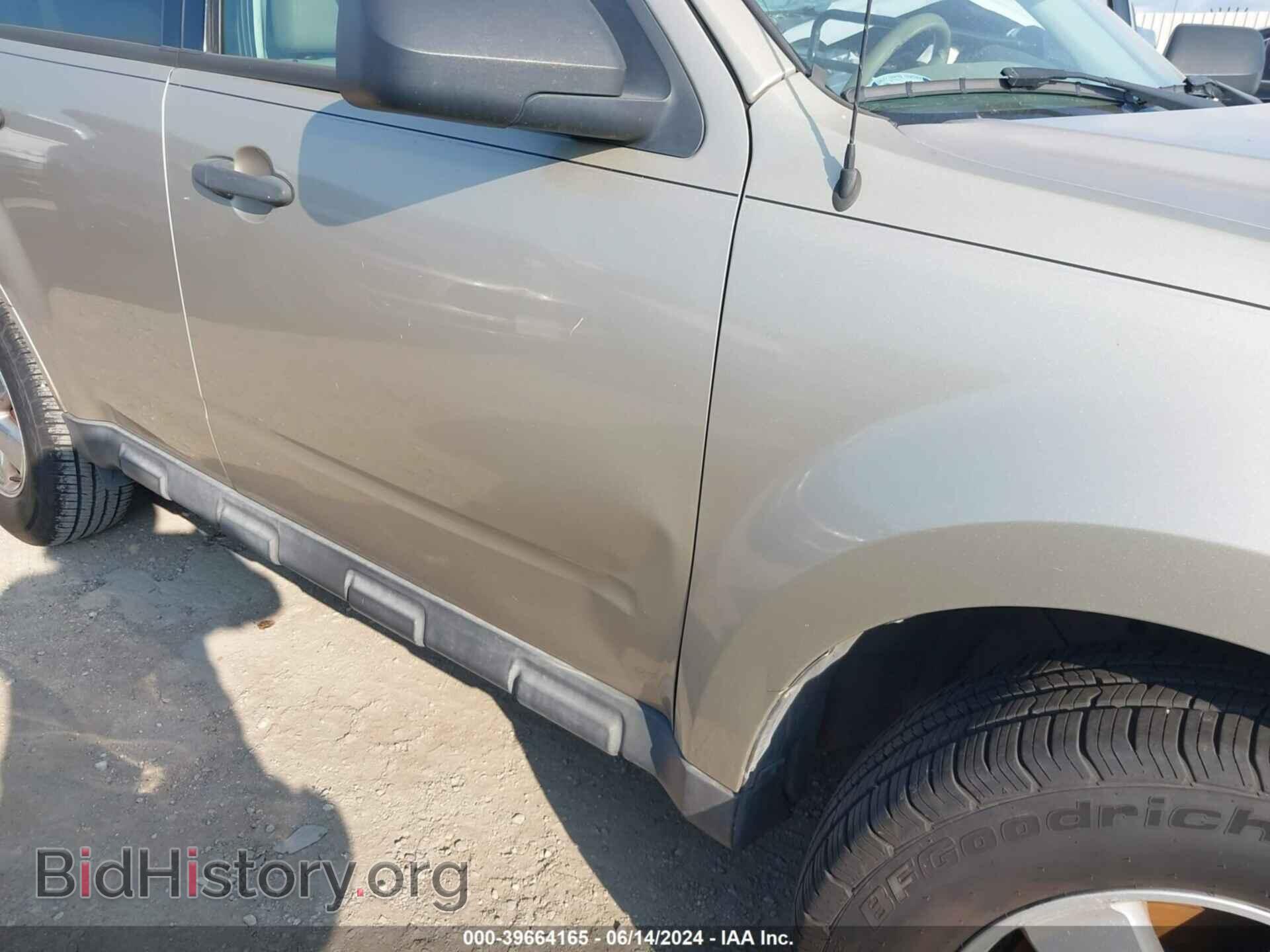 2010 FORD ESCAPE - VIN: 1FMCU0D73AKC75629 - Фото 6
