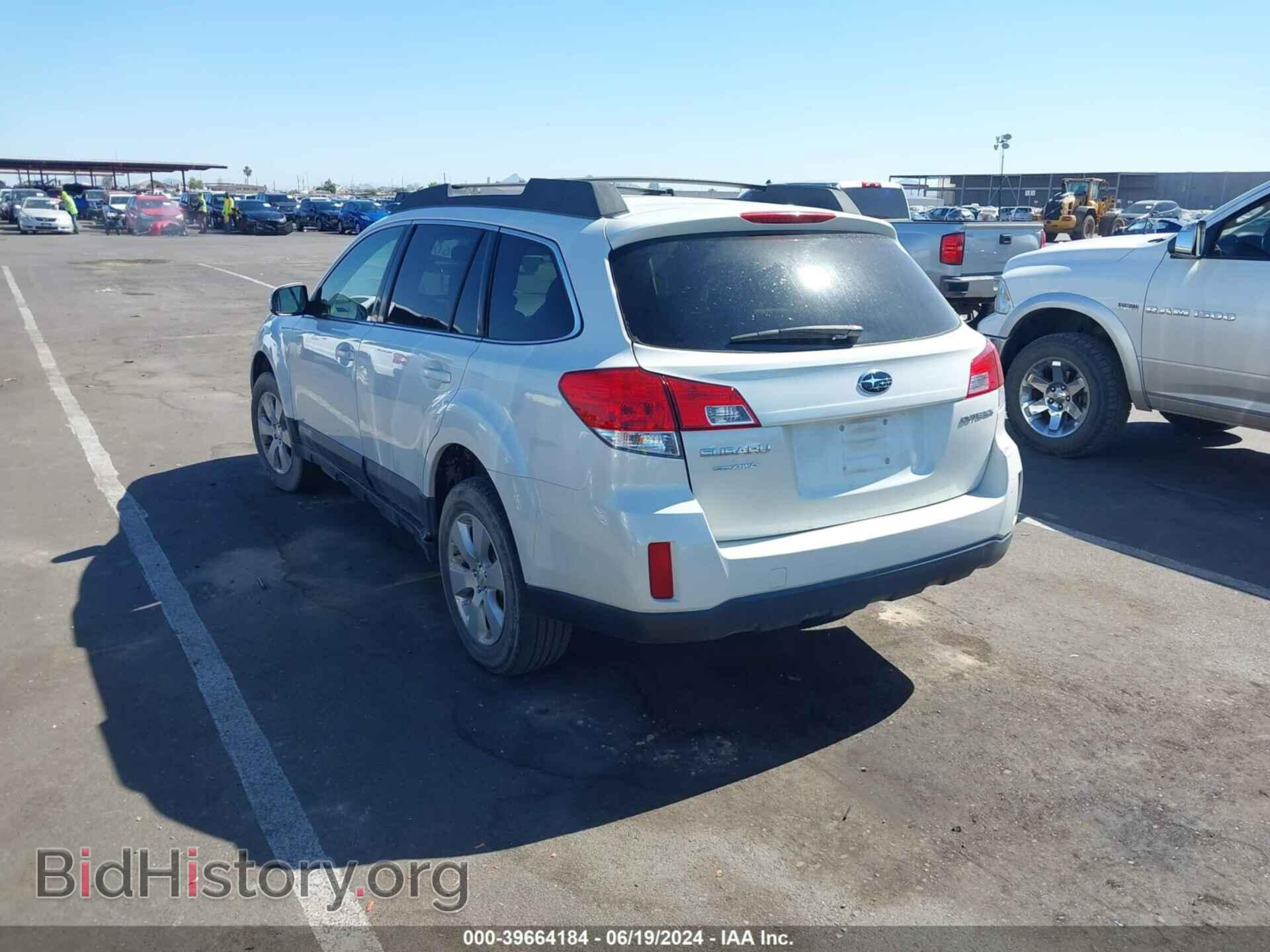 2012 SUBARU OUTBACK - VIN: 4S4BRCCC2C3302975 - Фото 3