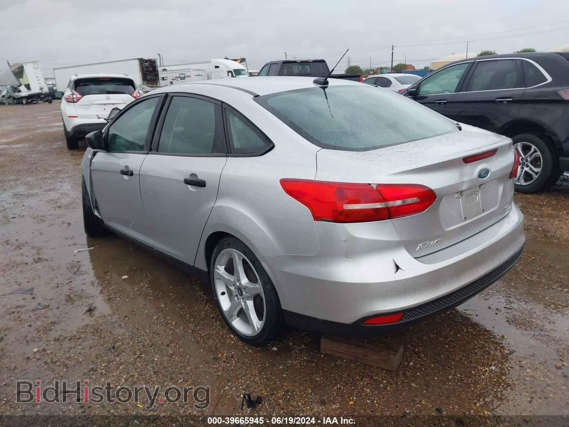2017 FORD FOCUS - VIN: 1FADP3E2XHL208475 - Фото 3