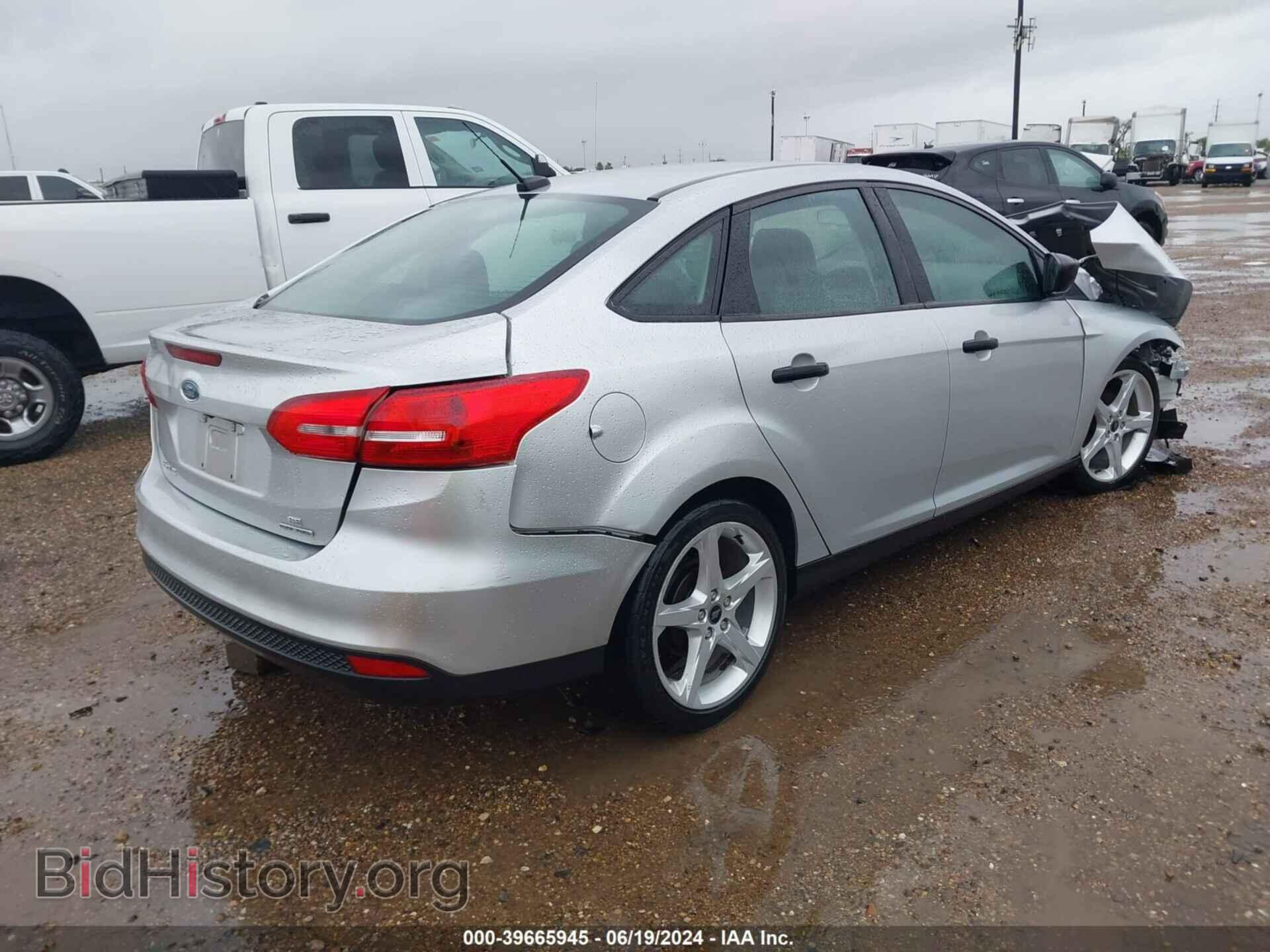2017 FORD FOCUS - VIN: 1FADP3E2XHL208475 - Фото 4