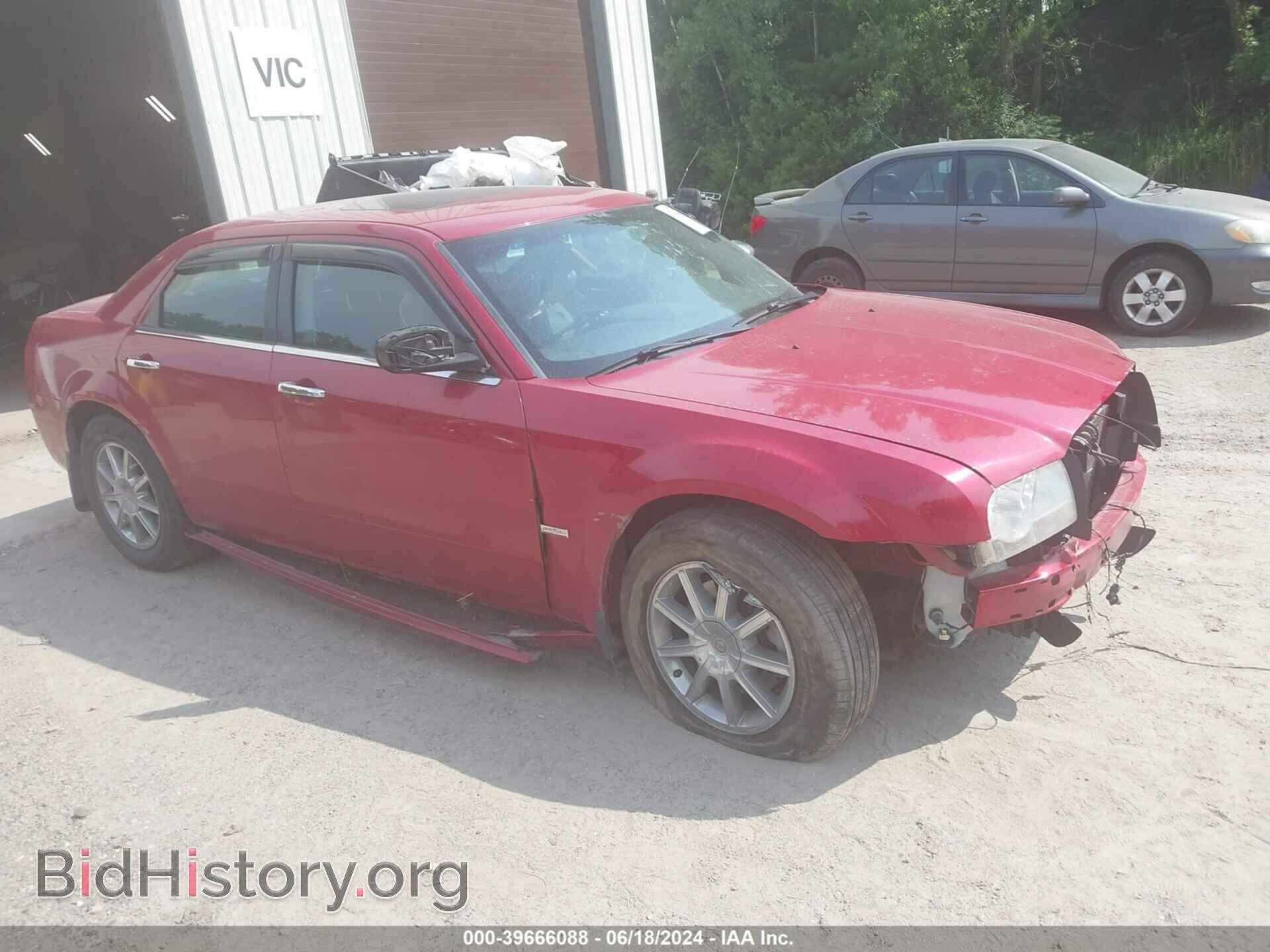 Photo 2C3CK5CV0AH331268 - CHRYSLER 300 2010
