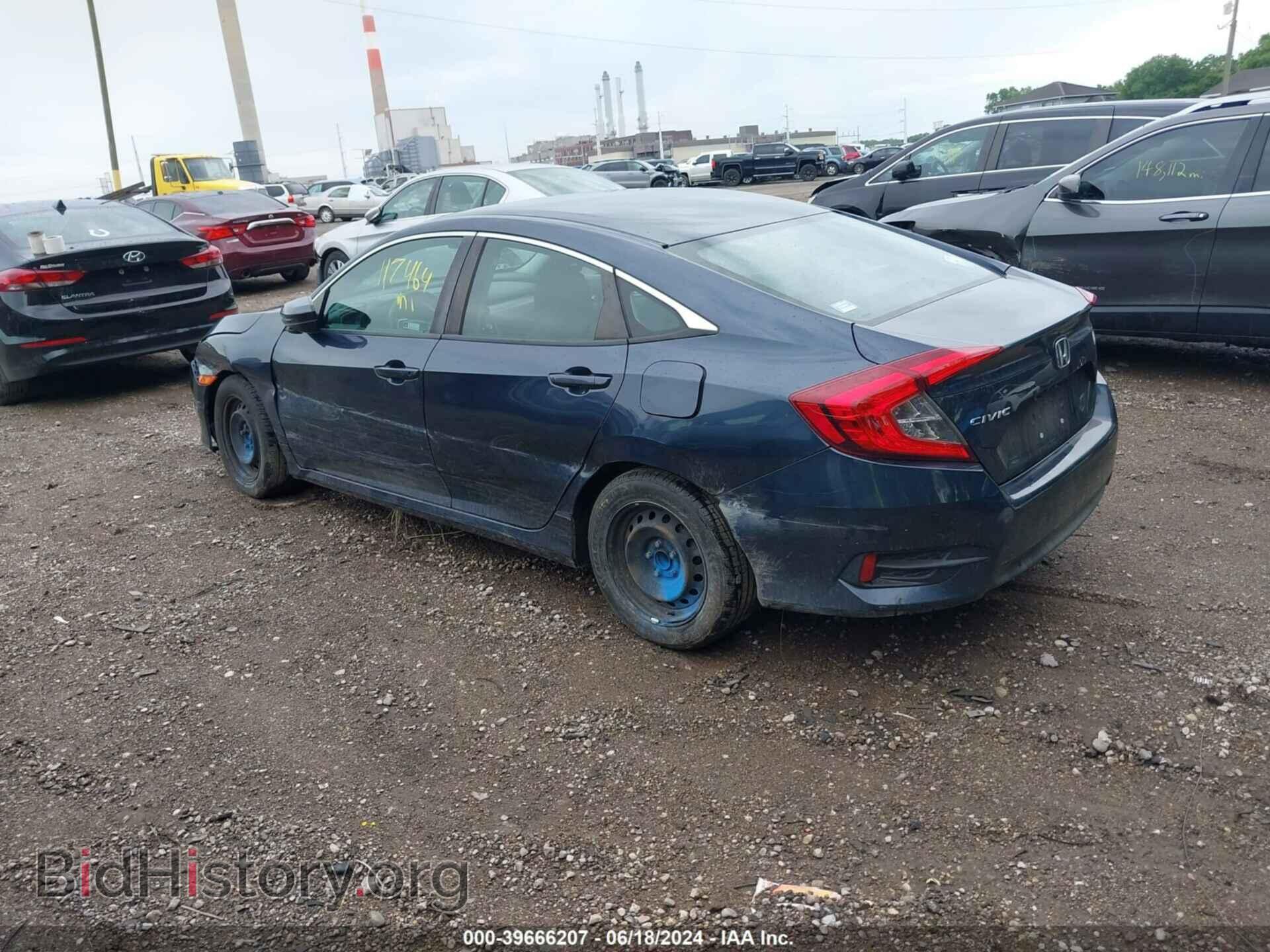 2018 HONDA CIVIC - VIN: 19XFC2F52JE020730 - Фото 3