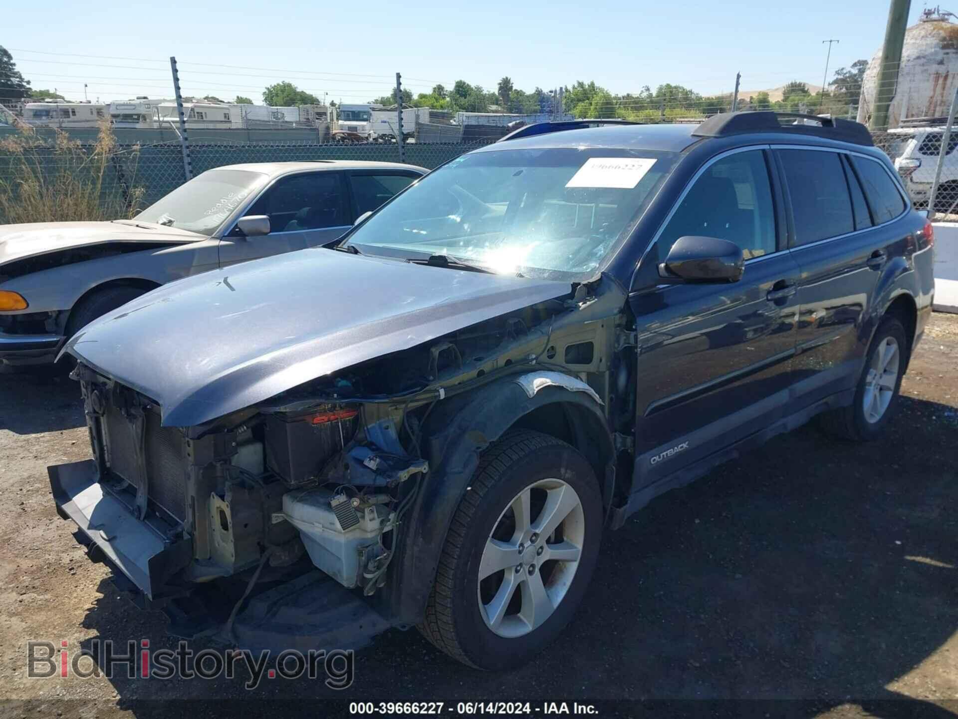 2013 SUBARU OUTBACK - VIN: 4S4BRBCC3D3323054 - Фото 2