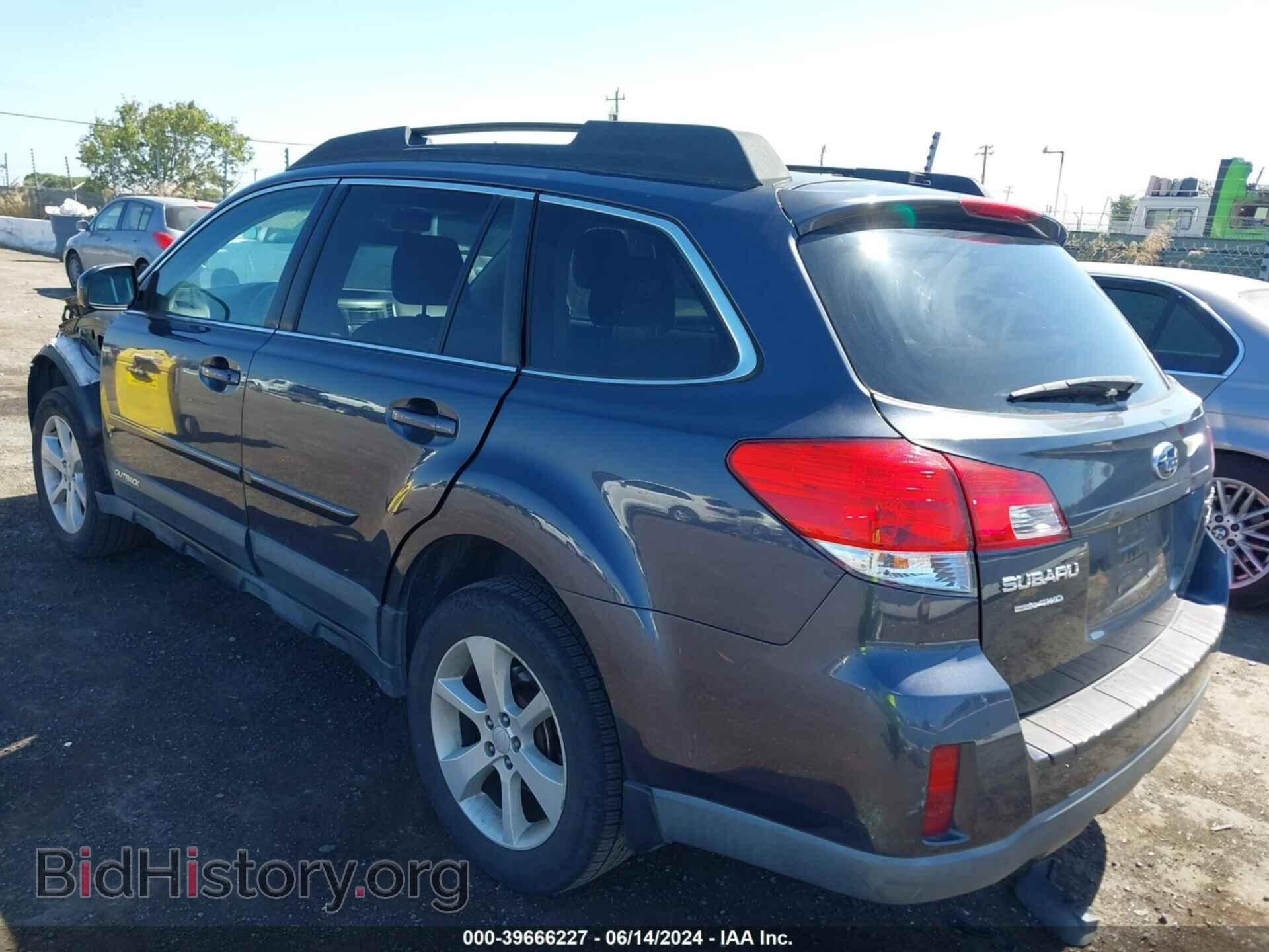 2013 SUBARU OUTBACK - VIN: 4S4BRBCC3D3323054 - Фото 3
