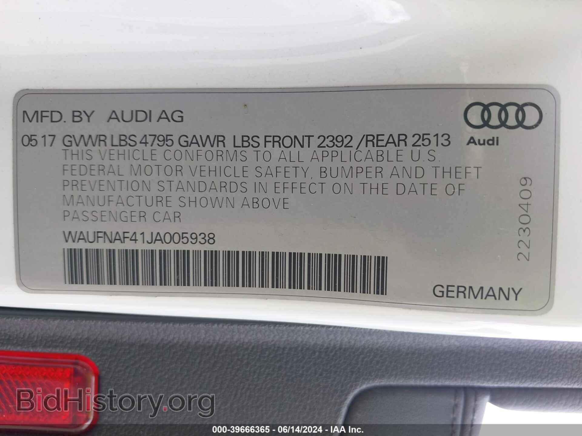 2018 AUDI A4 - VIN: WAUFNAF41JA005938 - Фото 9